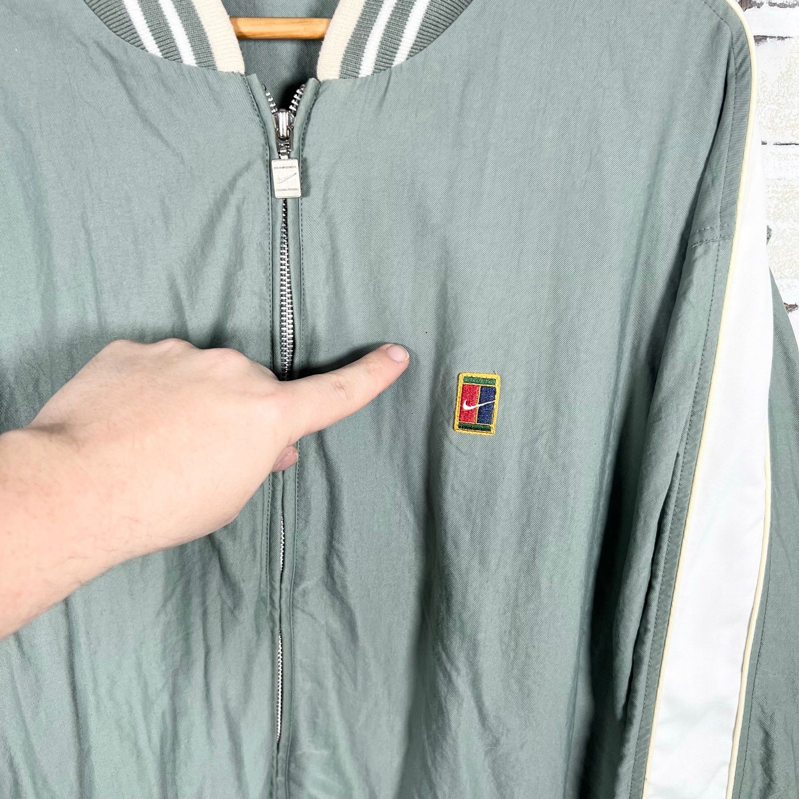 Nike Rare Vintage Nike White Tag Court Green White Jacket XL Size US XL / EU 56 / 4 - 7 Thumbnail