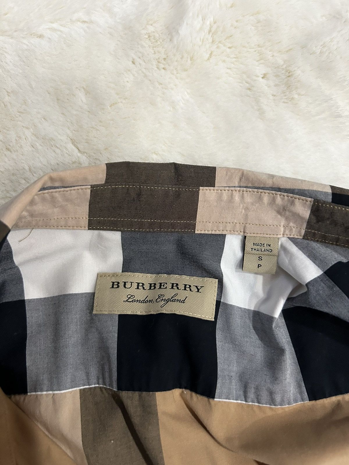 Burberry Burberry Check Long Sleeve Button Shirt Size US S / EU 44-46 / 1 - 3 Thumbnail