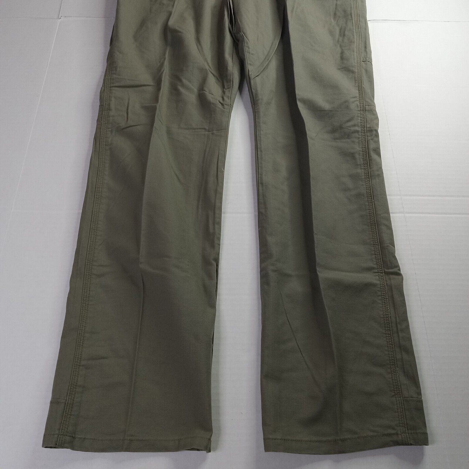 Wrangler Wrangler Outdoor Utility Pants Mens 40x32 Green Straight Fit Size US 40 / EU 56 - 2 Thumbnail