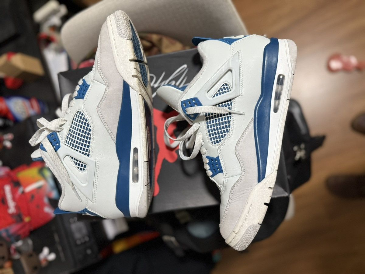 Jordan Brand Jordan 4 military blue 2024 Size US 10 / EU 43 - 2 Thumbnail