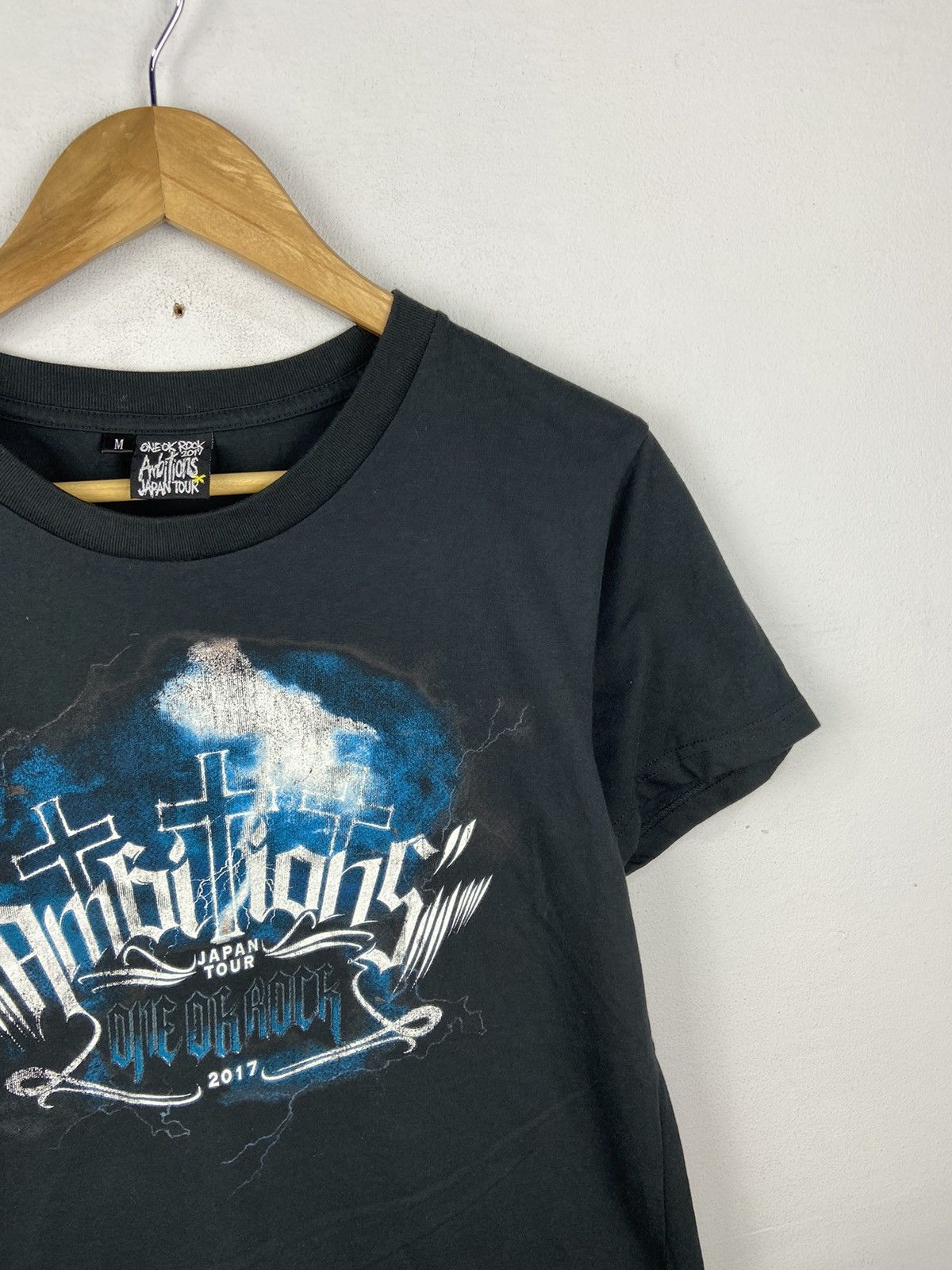 Band Tees × Japanese Brand One ok Rock Ambition Tour Tee Size US M / EU 48-50 / 2 - 3 Thumbnail