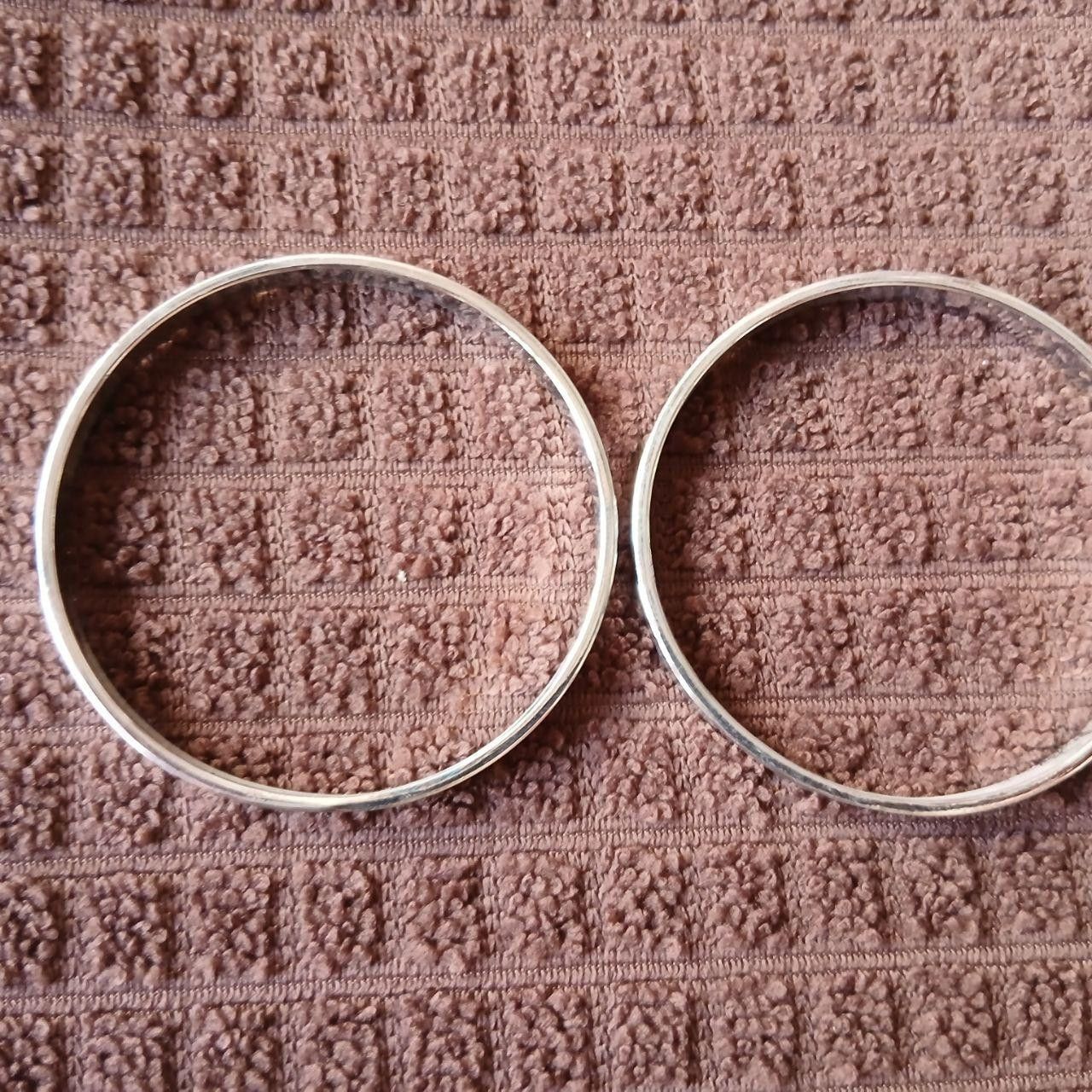 Other Y2K 2PC Metal Bangles Bracelet Size ONE SIZE - 4 Thumbnail