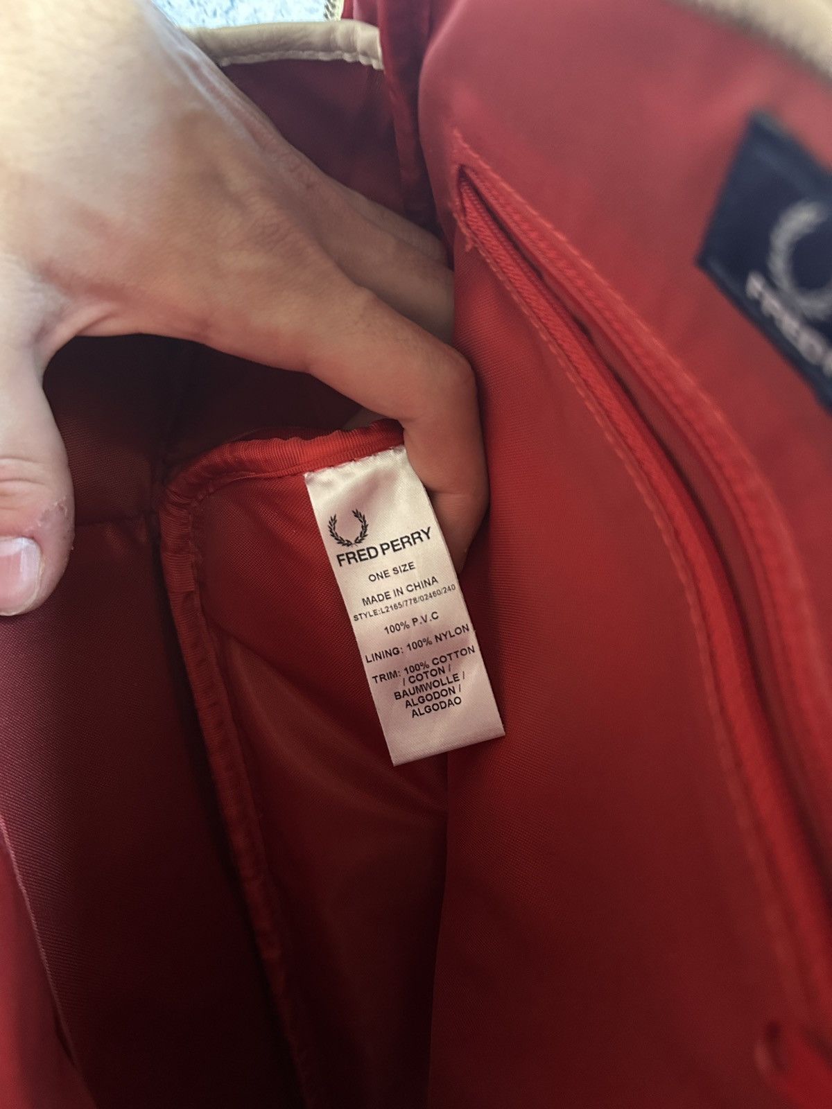Fred Perry Fred Perry Red White Vintage Bowling Bag Y2K Mod Retro Size ONE SIZE - 6 Thumbnail