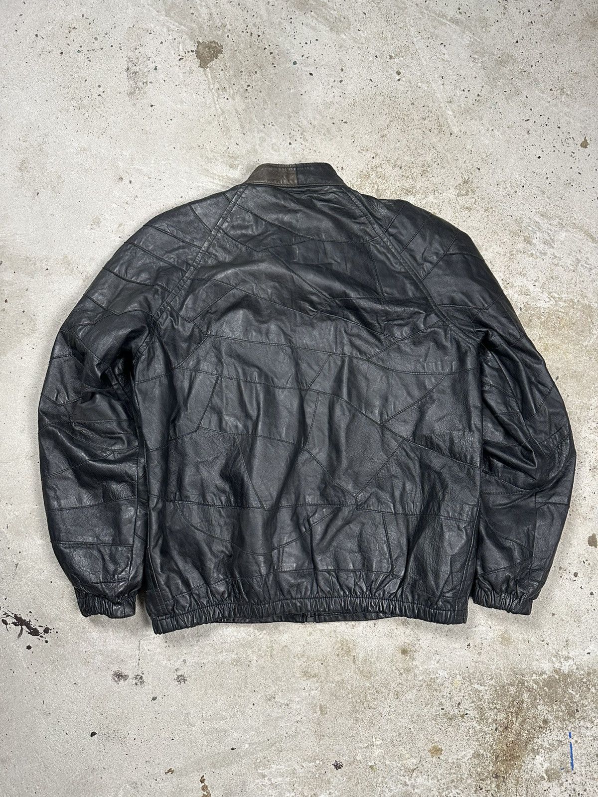 Japanese Brand Vintage Y2K Black Patchwork Leather Bomber Jacket Size US M / EU 48-50 / 2 - 2 Thumbnail