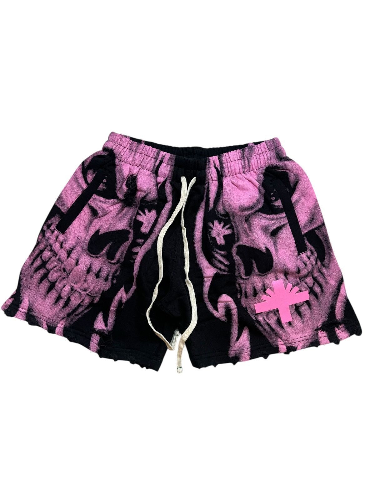 Vertabrae skull storm distressed shorts SIZE LARGE