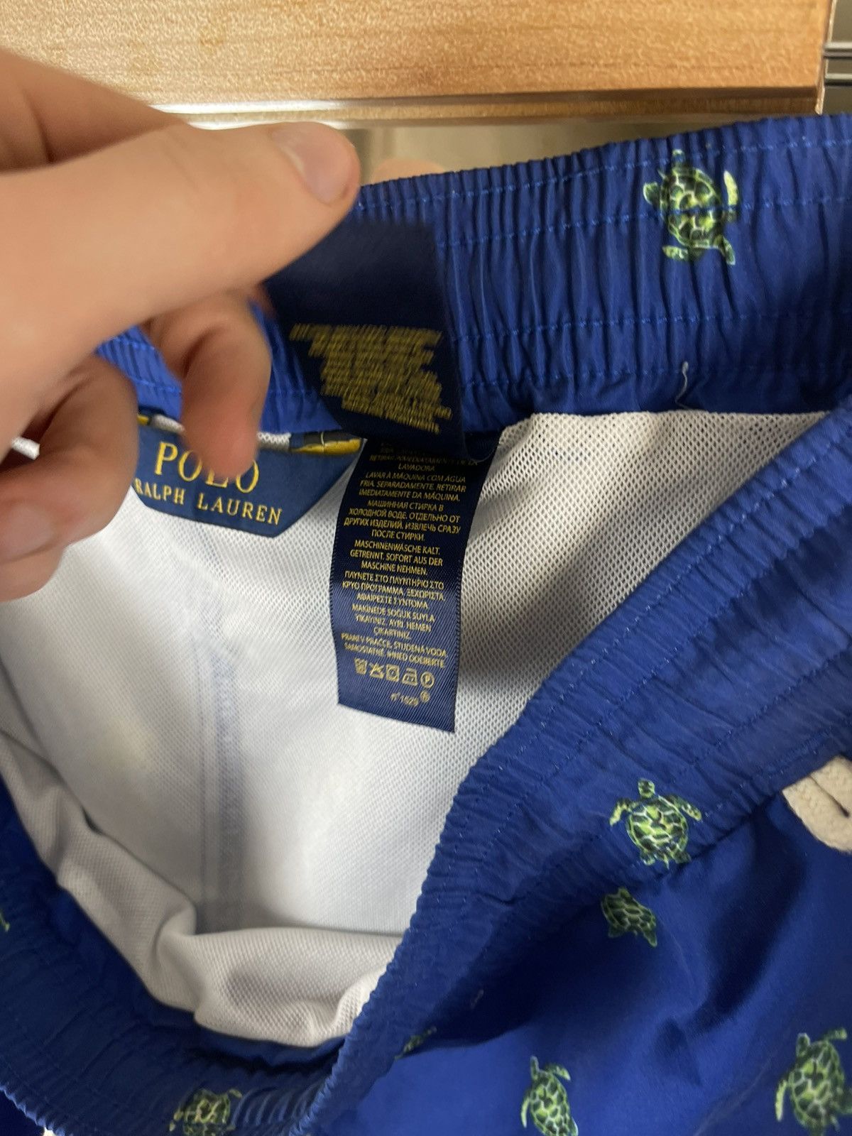 Polo Ralph Lauren Polo Ralph Lauren Turtle Motif Traveler Swim Trunks Blue Size US 32 / EU 48 - 8 Thumbnail