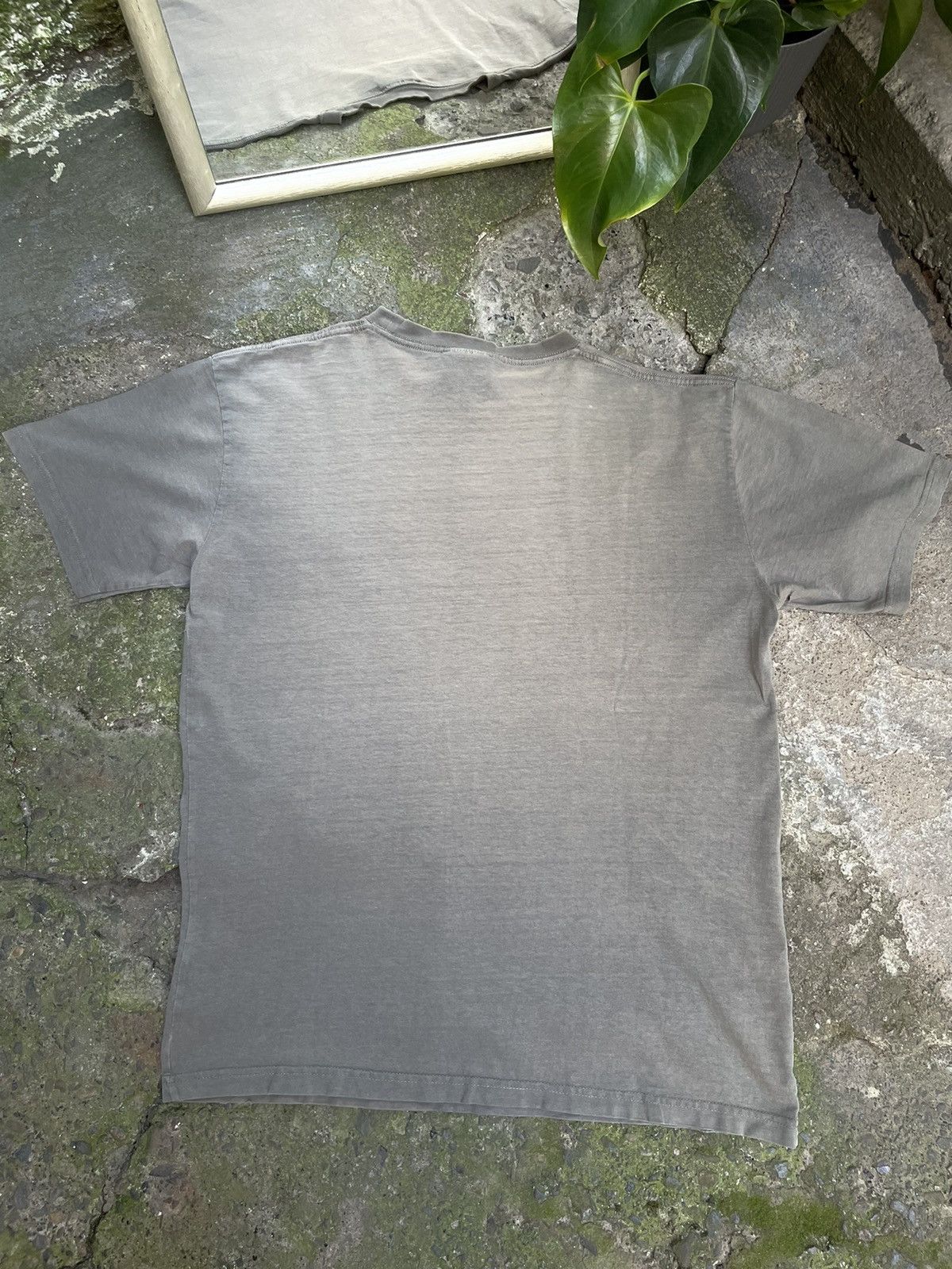 Japanese Brand Vintage Flash Imp 00’sTV Scary Faded T-Shirt Distressed RARE Size US L / EU 52-54 / 3 - 5 Thumbnail