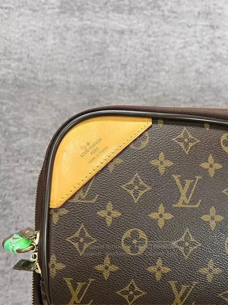 Louis Vuitton Louis Vuitton Travel Luggage Carry. Size ONE SIZE - 2 Thumbnail
