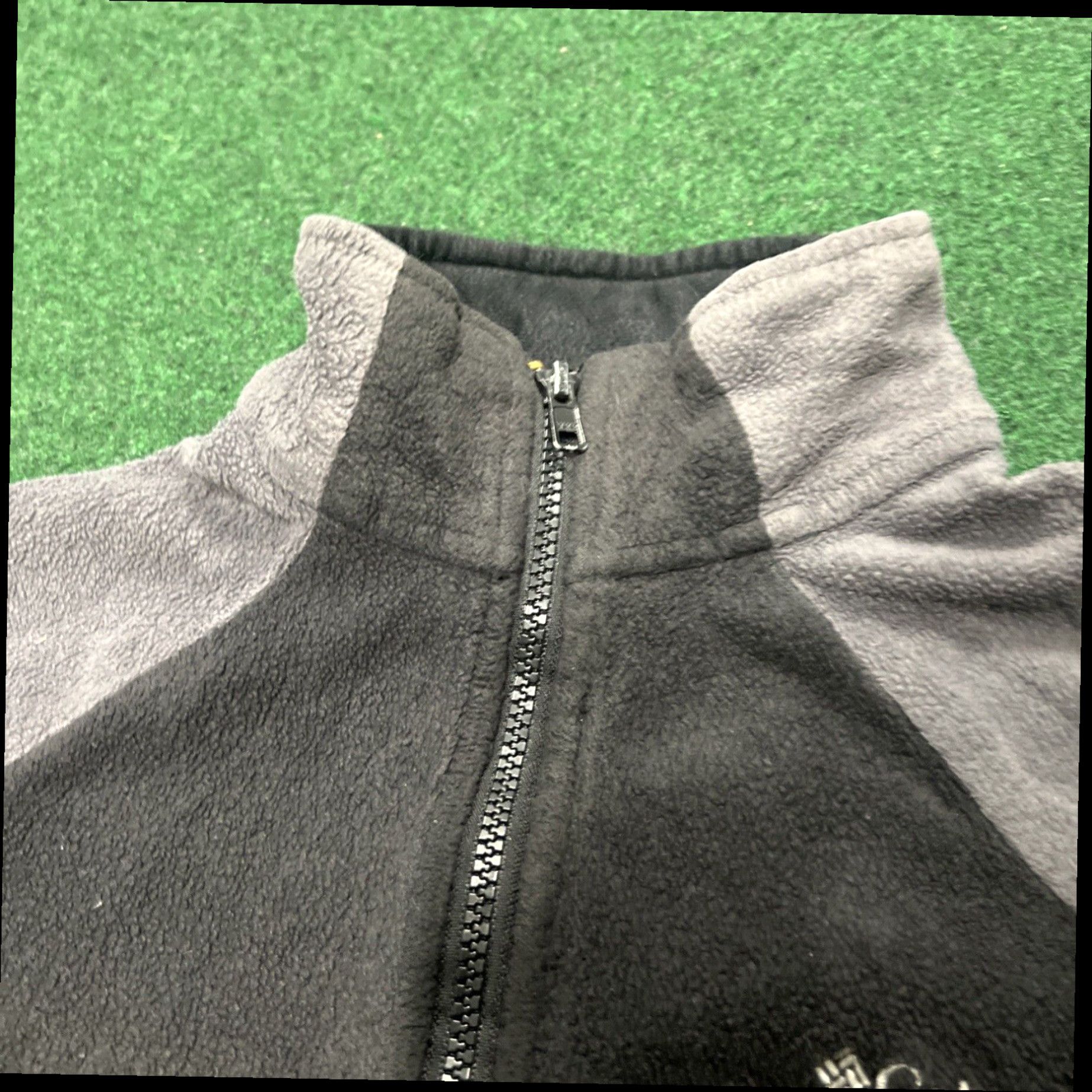 Vintage Columbia Women Gray Front Pockets Long Sleeve Full Zip Fleece Jacket Size M Size M / US 6-8 / IT 42-44 - 5 Thumbnail