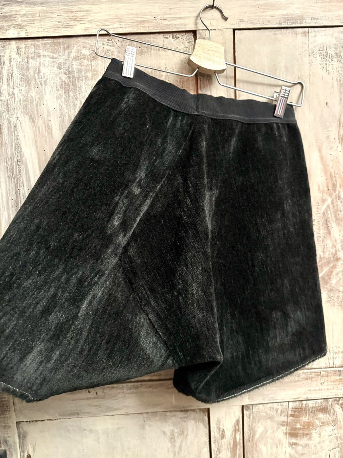 Damir Doma Damir Doma black heavy velvet pod shorts 36 wo Size 26" / US 2 / IT 38 - 5 Thumbnail