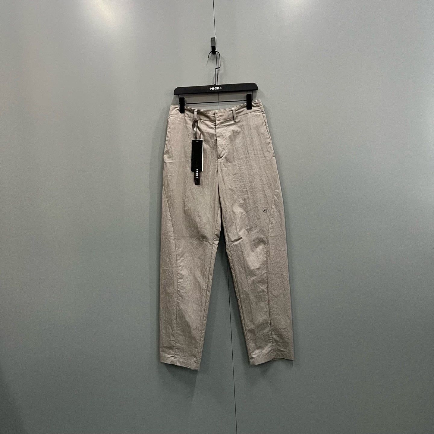 Louis Vuitton Louis Vuitton Retro Gold Casual Pants 38 Men Size US 38 / EU 54 - 1 Thumbnail
