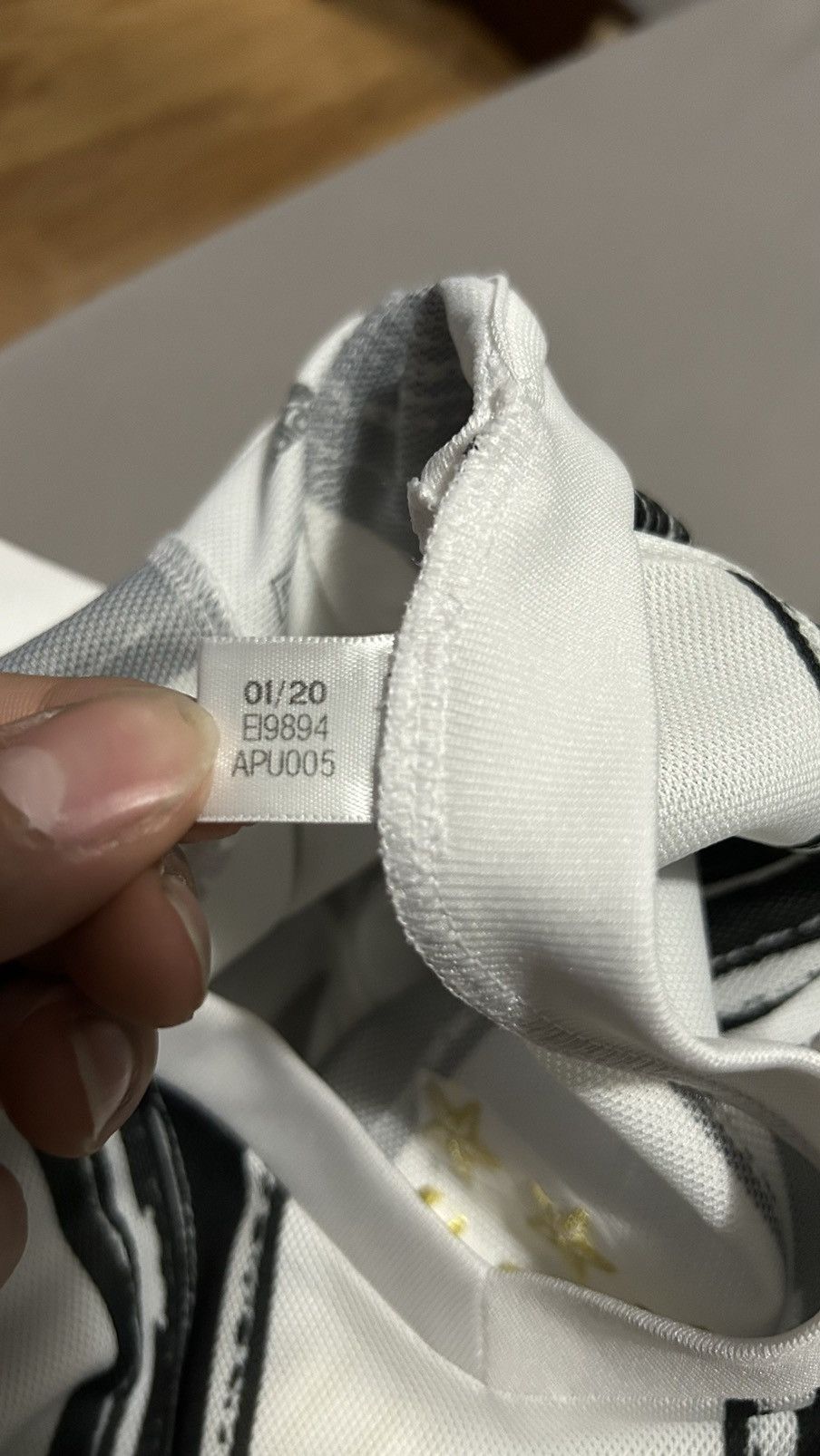 Adidas Juventus Cristiano Ronaldo Home UCL Jersey 20/21 Size US M / EU 48-50 / 2 - 8 Thumbnail