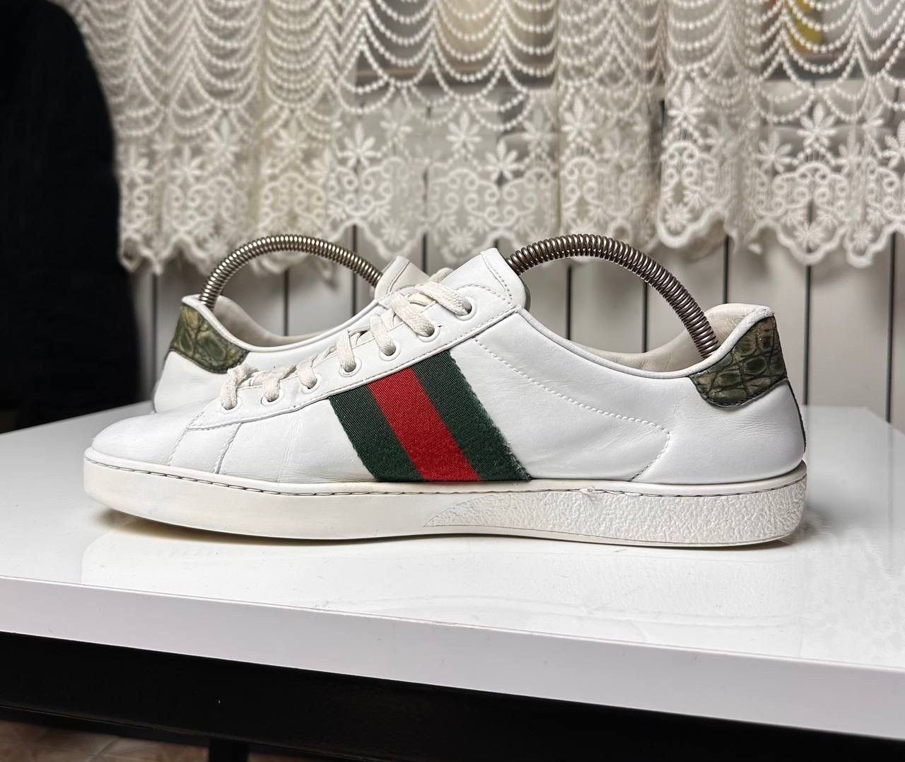 Gucci Rare Gucci Ace Classic White Leather Low Top Sneakers Stripe Size US 8 / EU 41 - 7 Thumbnail