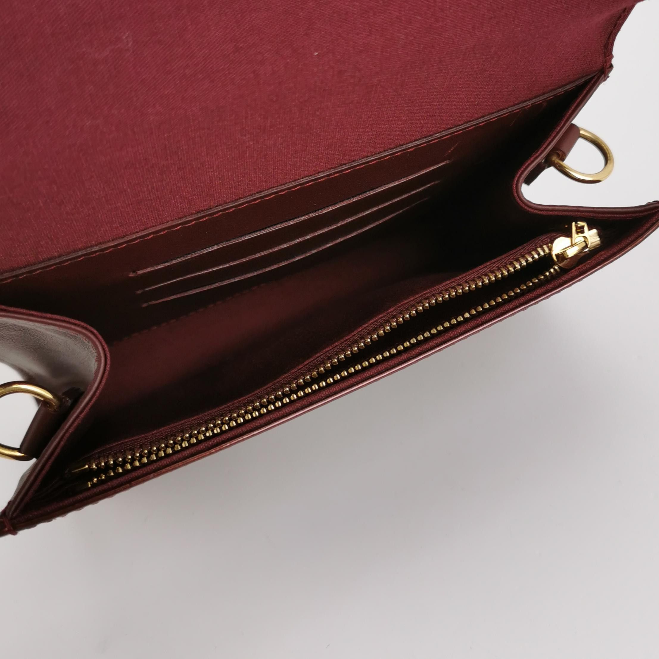 Louis Vuitton Louis Vuitton (LV) Rossmore patent leather embossed monogra Size ONE SIZE - 2 Thumbnail