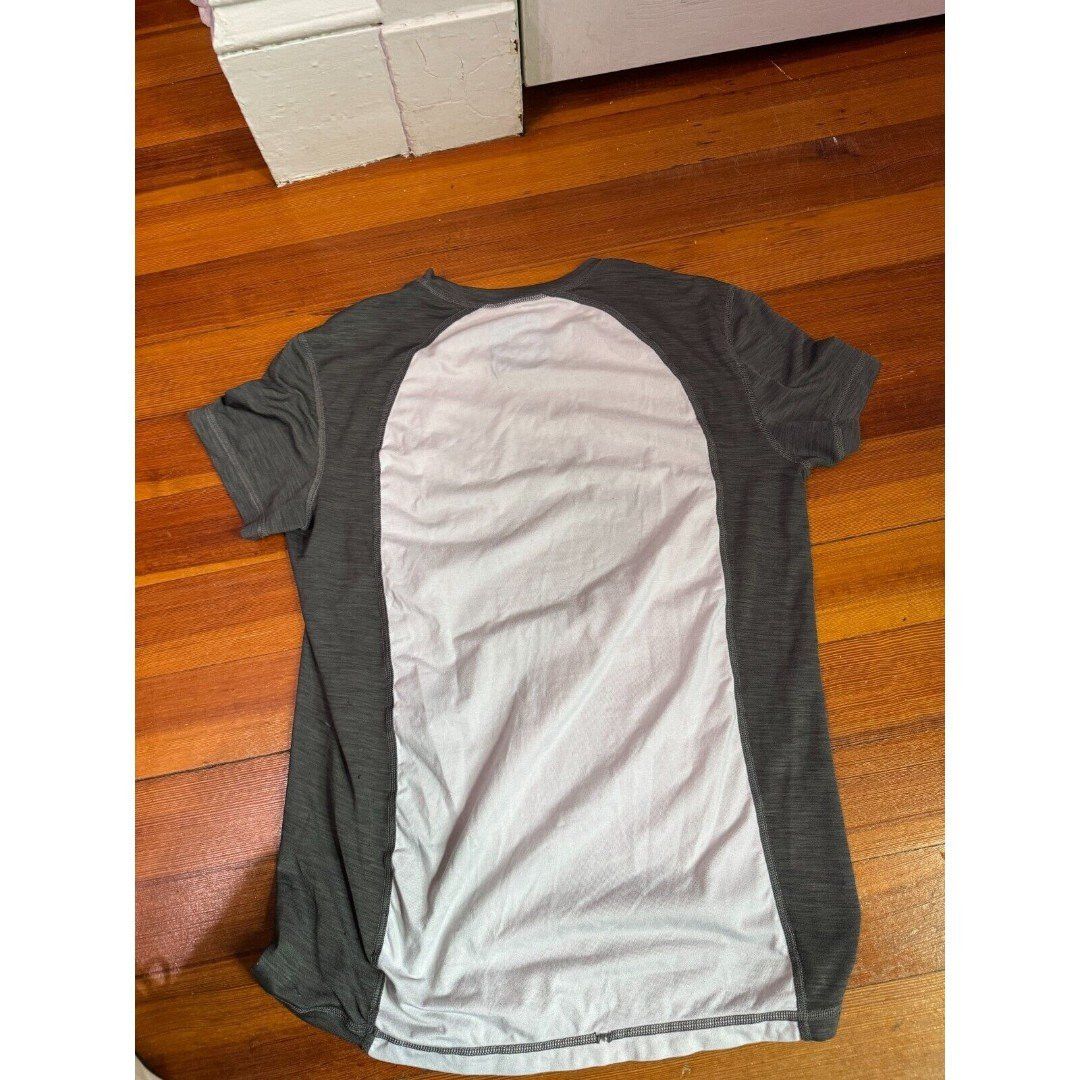 American Eagle Outfitters American Eagle 360 Extreme Flex Shirt AEActive White Gray Size US S / EU 44-46 / 1 - 3 Thumbnail