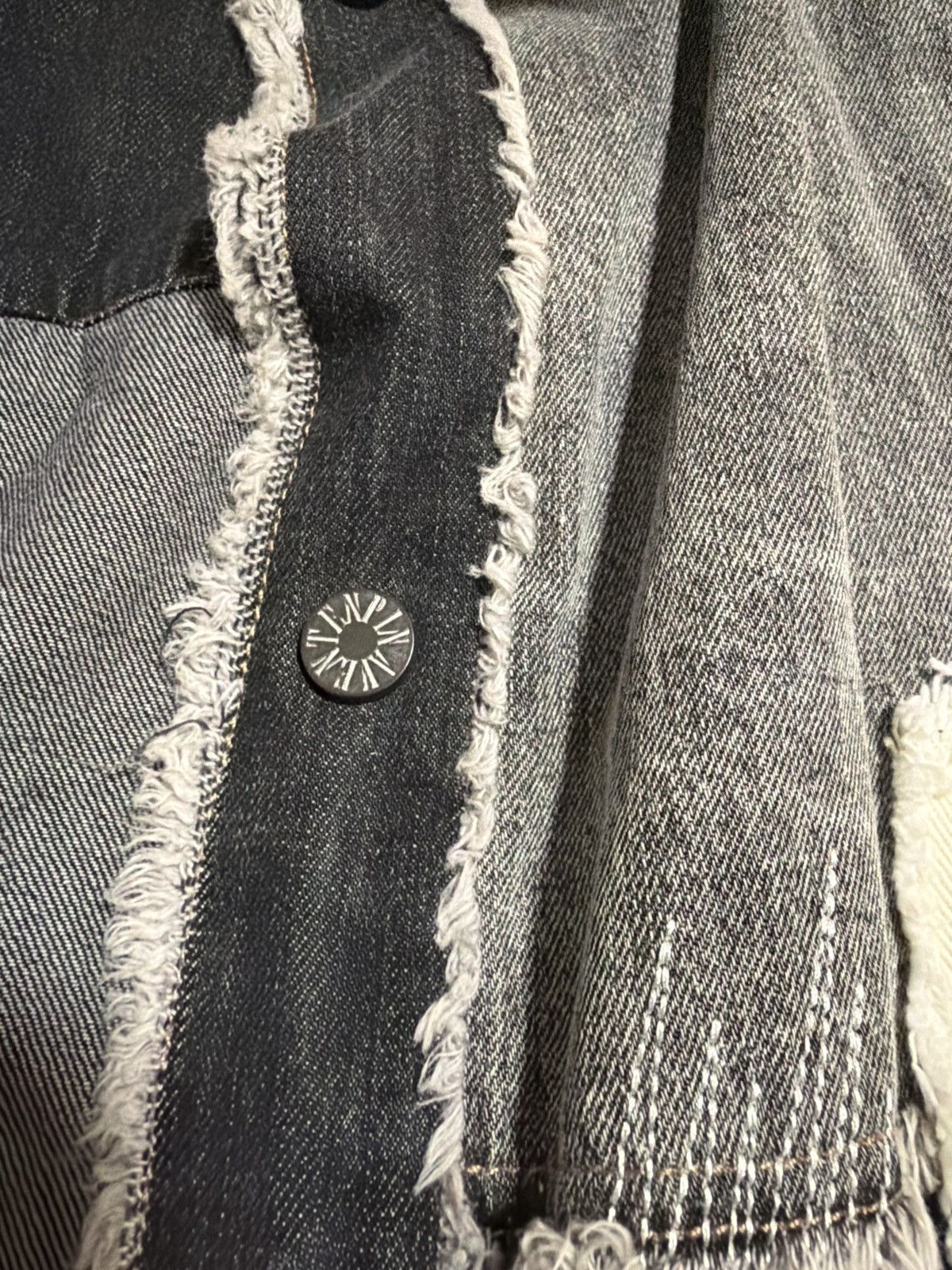 Other Button up aventen pin Size US XL / EU 56 / 4 - 3 Thumbnail