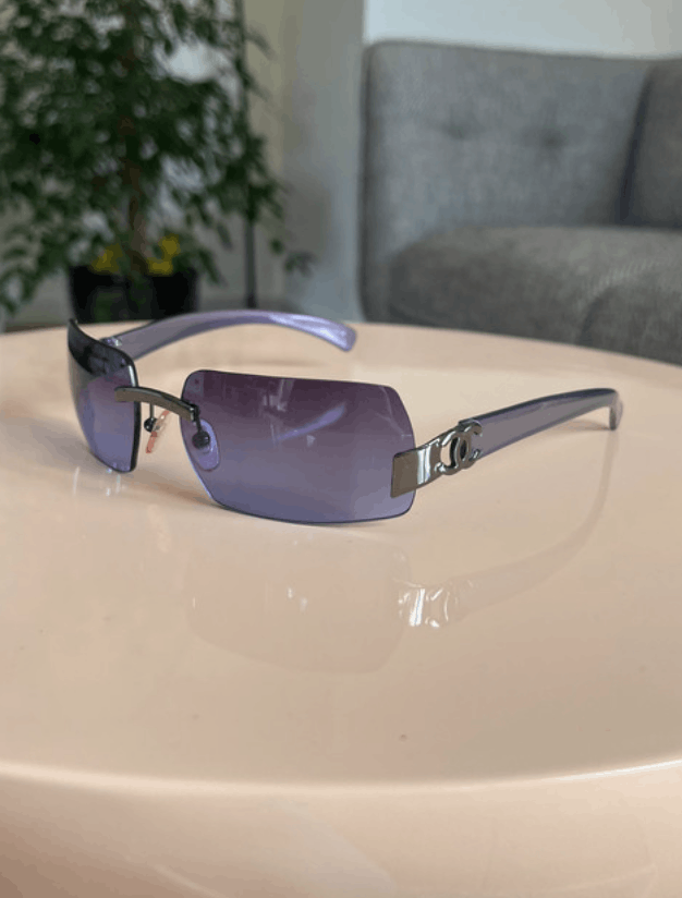 Chanel Chanel Sunglasses 4048 Rhinestone CC 4017 Rimless Vintage Size ONE SIZE - 1 Thumbnail