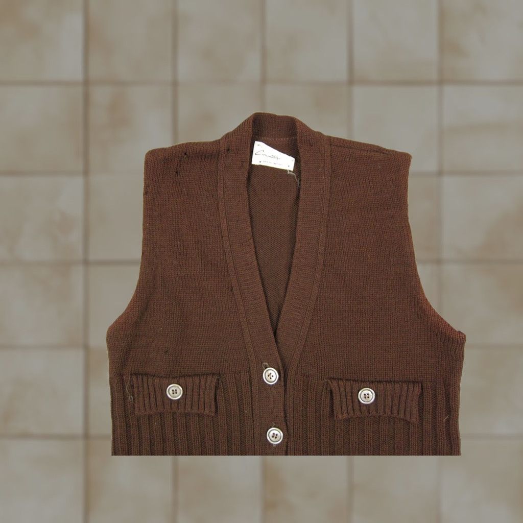 Vintage VINTAGE Country Set Vest Womens XS Brown 100% Wool 70s Knit Sleeveless V-Neck Size XS / US 0-2 / IT 36-38 - 1 Thumbnail