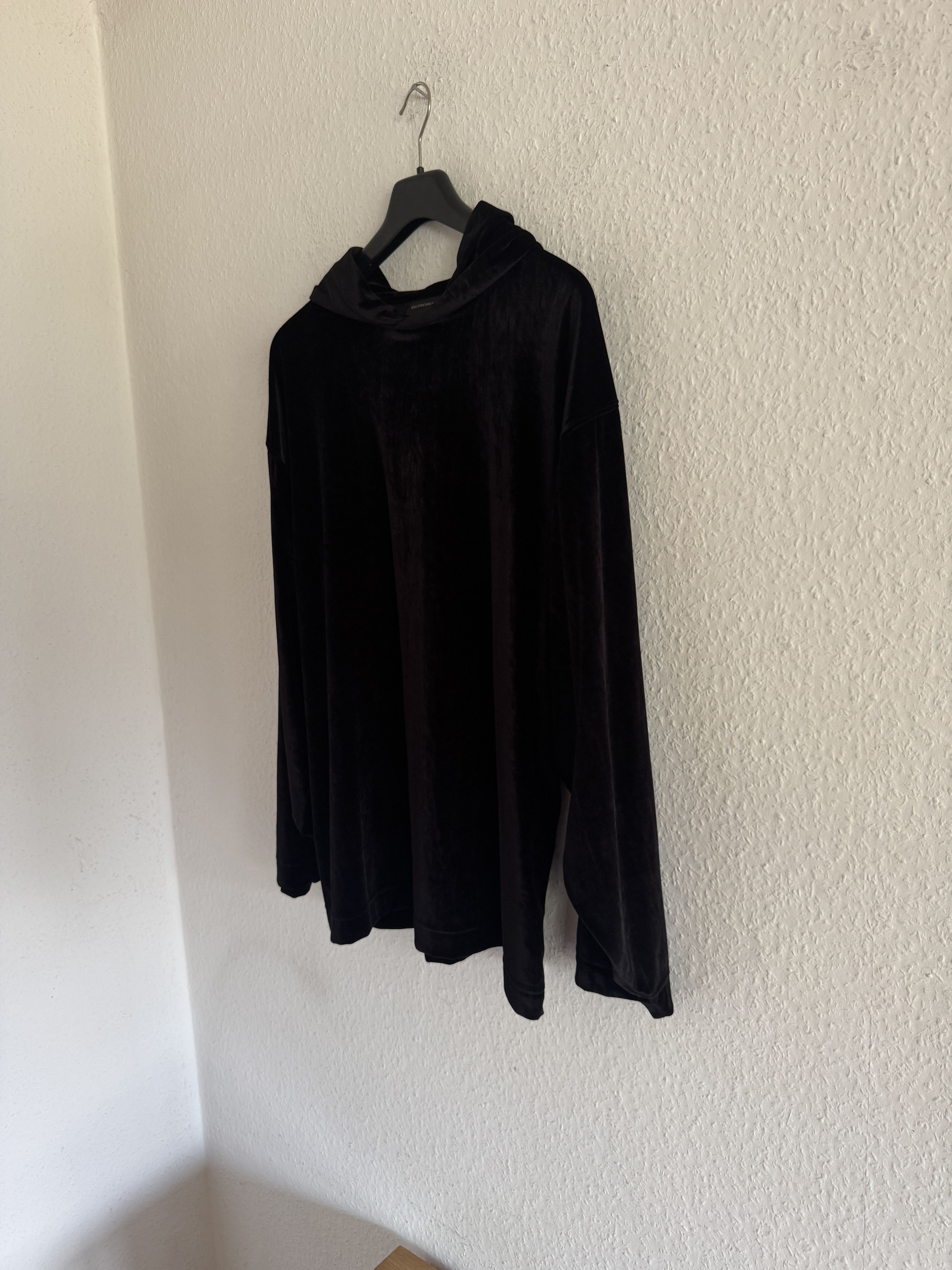 Balenciaga Velvet Oversized Hoodie Black Size US M / EU 48-50 / 2 - 2 Thumbnail