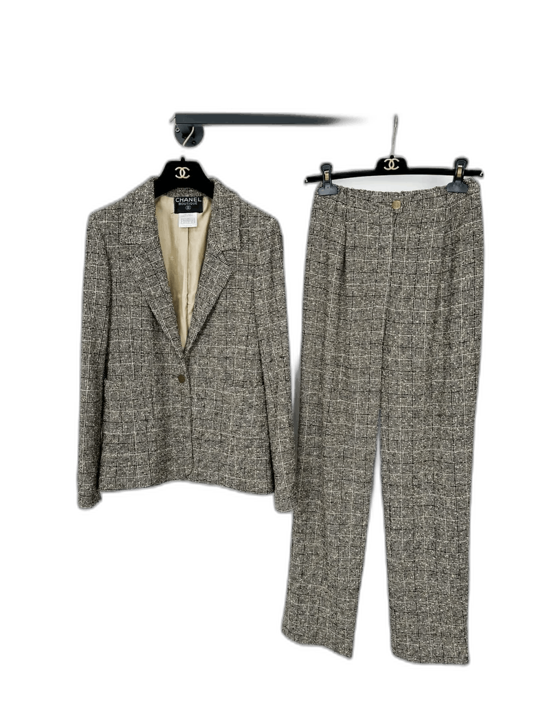 Chanel Chanel Vintage Suit Set with Pants and Jacket Size M / US 6-8 / IT 42-44 - 1 Thumbnail