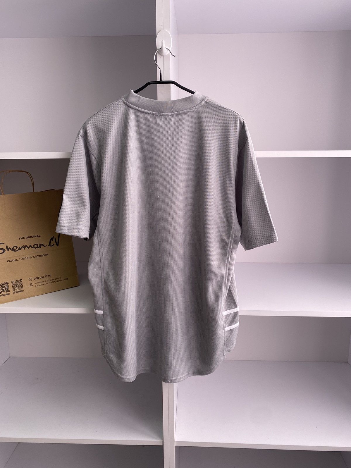 Nike × Vintage Vintage Nike Big Logo Grey Tee Size US XL / EU 56 / 4 - 10 Thumbnail