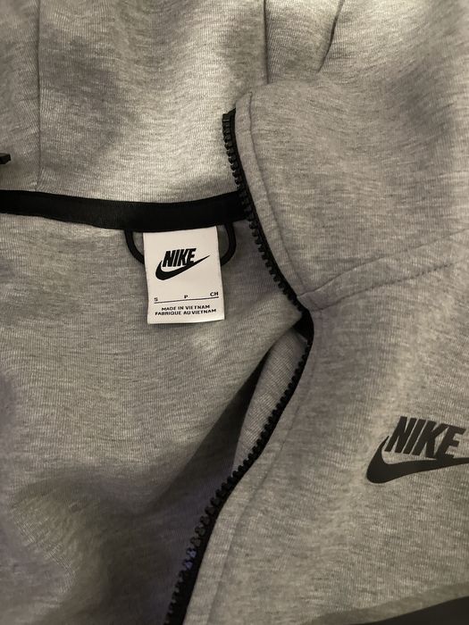 mens grey nike tech
