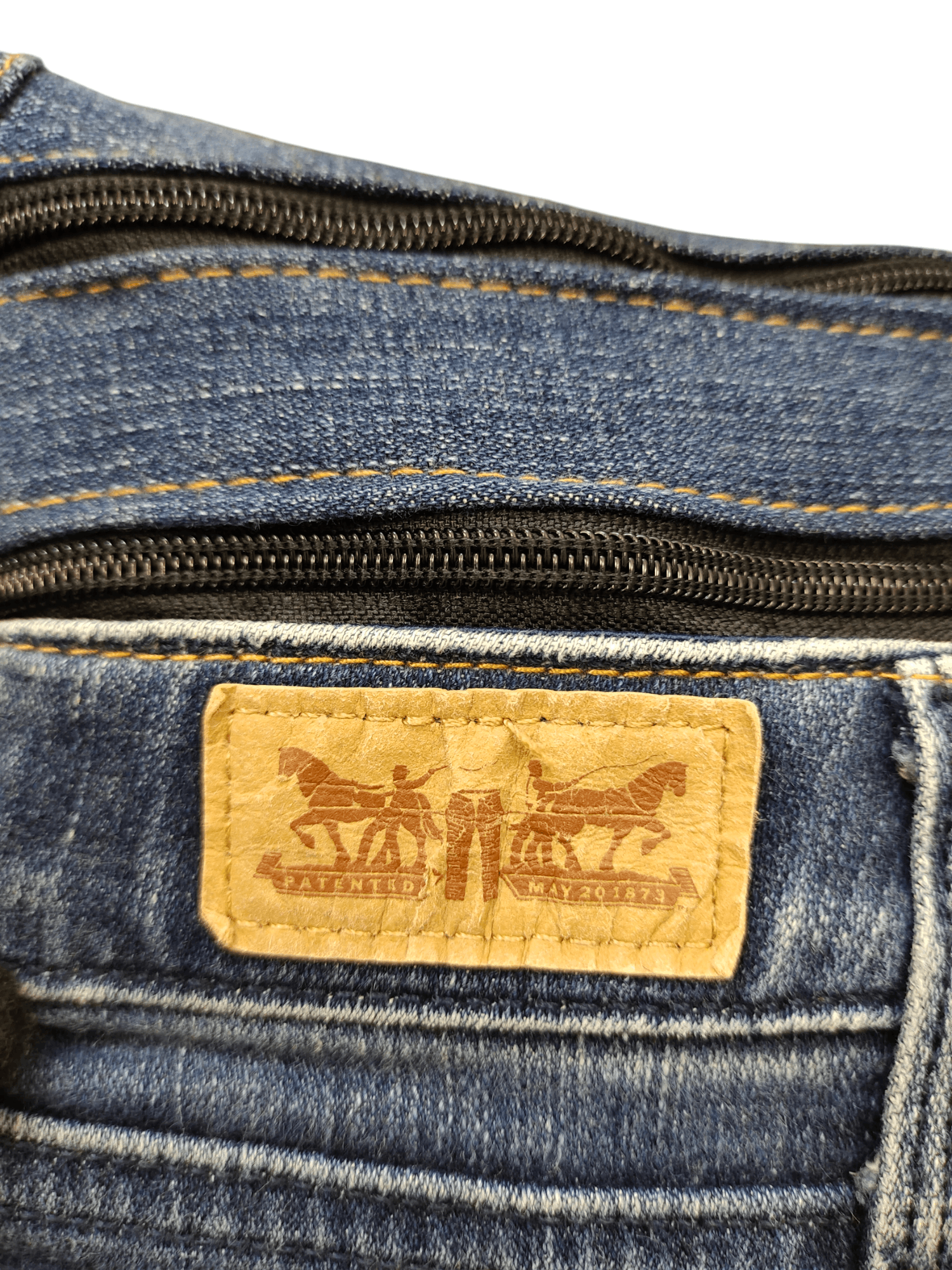 Japanese Brand Vintage Levis Custom Crossbody Sling Denim Bag Size ONE SIZE - 6 Thumbnail
