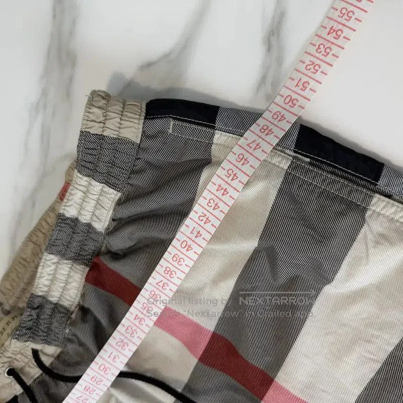 Burberry Burberry Khaki Summer Men's Shorts. Size US 36 / EU 52 - 7 Thumbnail