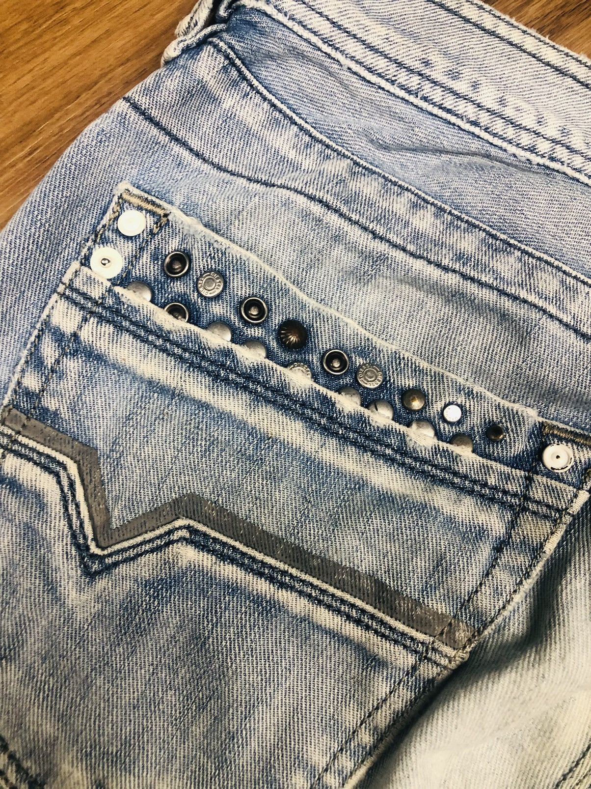 Diesel DIESEL Timmen W29 L32 Slim Bootcut Studded Jeans (38) Size US 29 - 20 Thumbnail