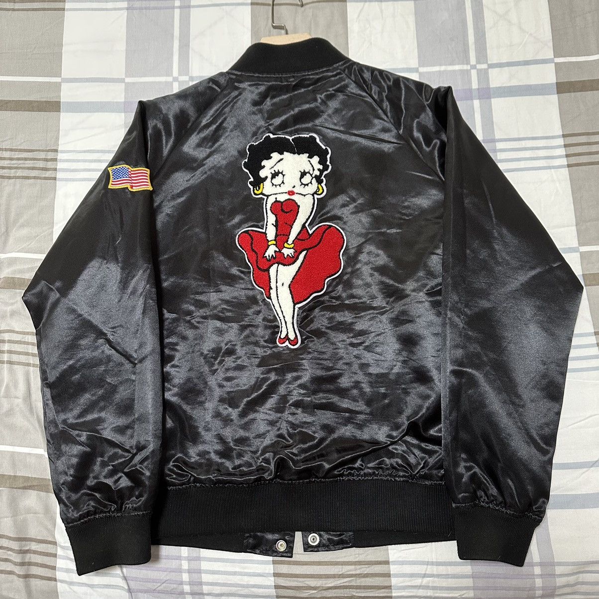 Champio×SupremeジャケットBetty Boopの刺繍入り BETTY BOOP ベティブープ ベティちゃん スカジャン 刺繍 長袖