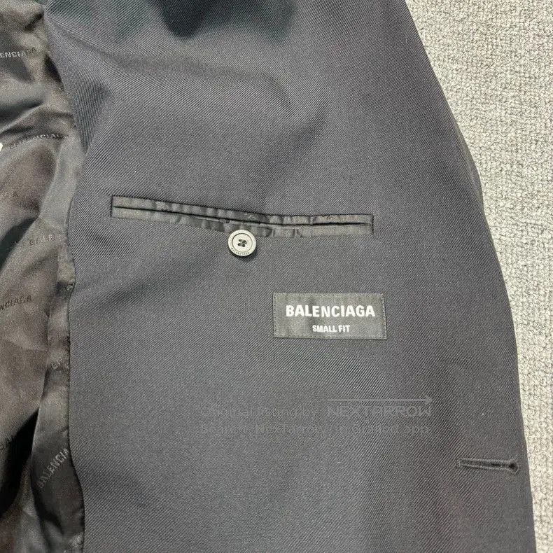 Other Balenciaga Mastercard Logo Embroidered Blazer. Size US L / EU 52-54 / 3 - 7 Thumbnail