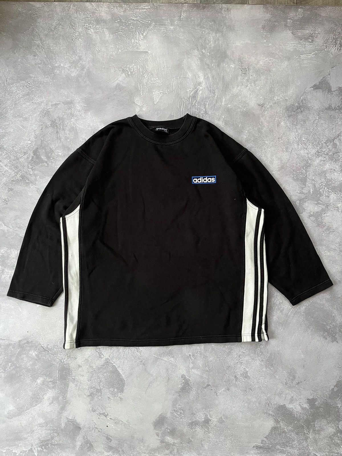 Vintage Y2K Vintage Adidas Sweatshirt Black With Three Stripes Size US L / EU 52-54 / 3 - 2 Thumbnail