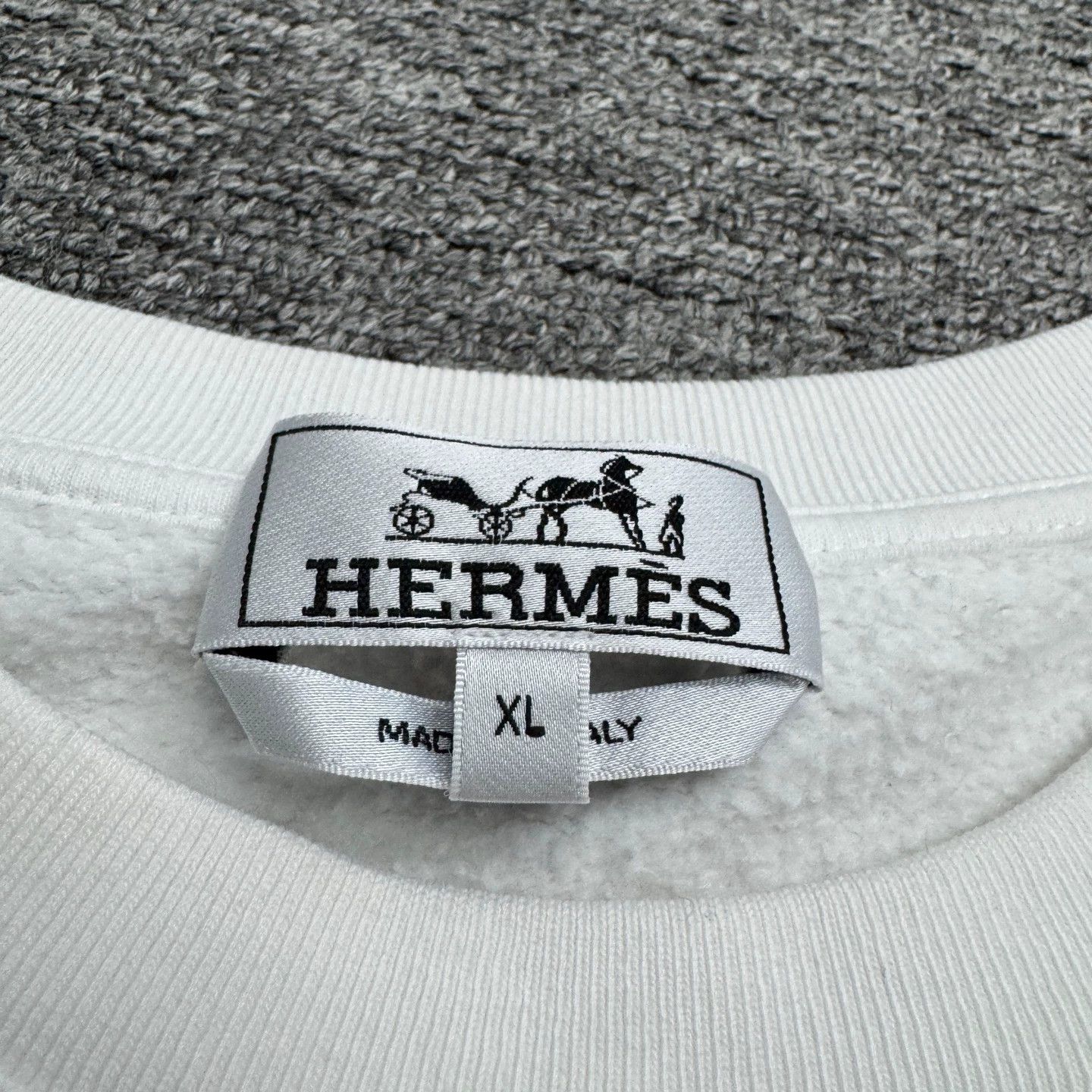Hermes HERMES embossed sweatshirt XL 95New w/Stain Size US XL / EU 56 / 4 - 2 Thumbnail