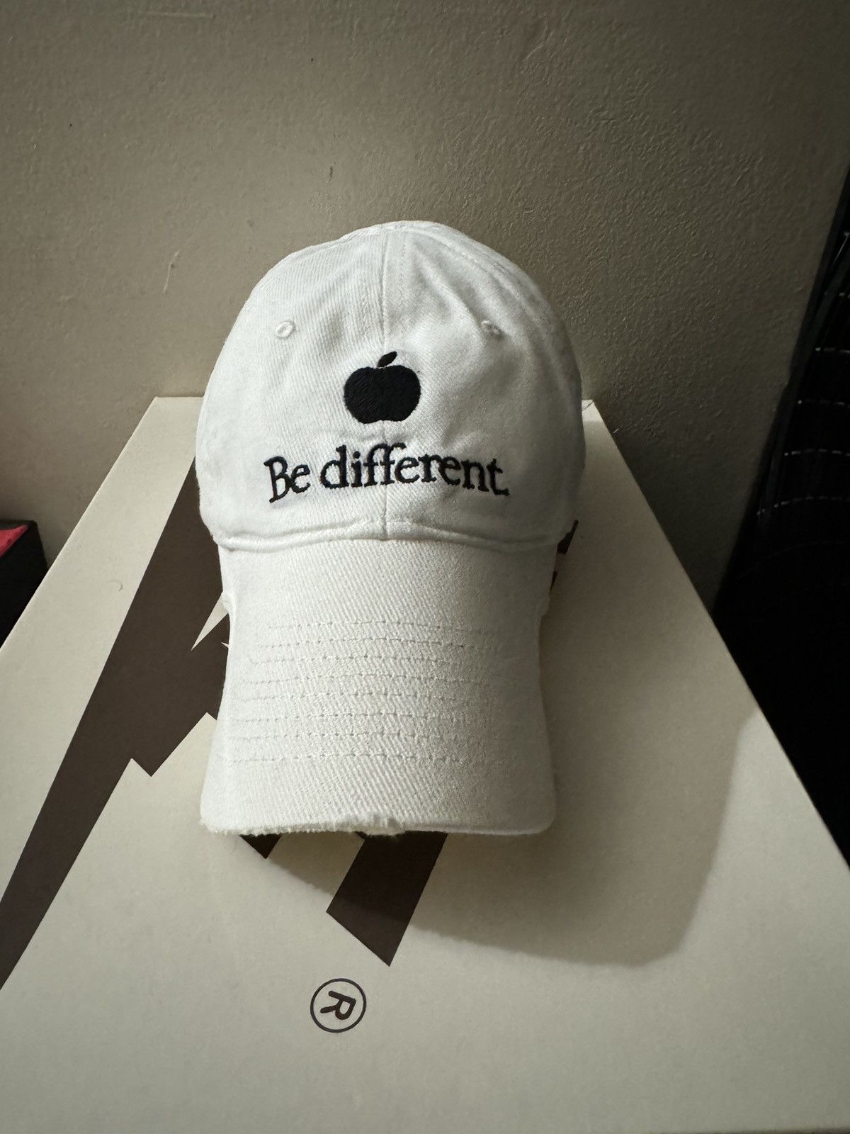 Balenciaga Balenciaga Apple Be Different Cap | Grailed