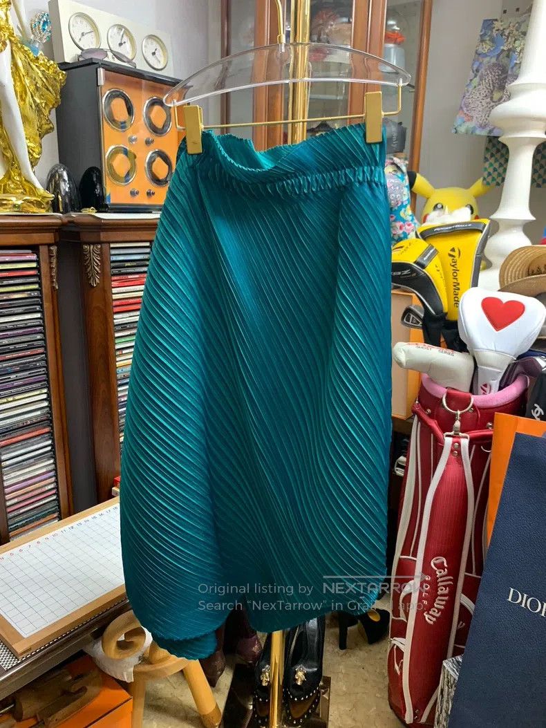 Issey Miyake Issey Miyake size:3 Irregular Dark Green Midi Skirt Size 22" - 3 Thumbnail
