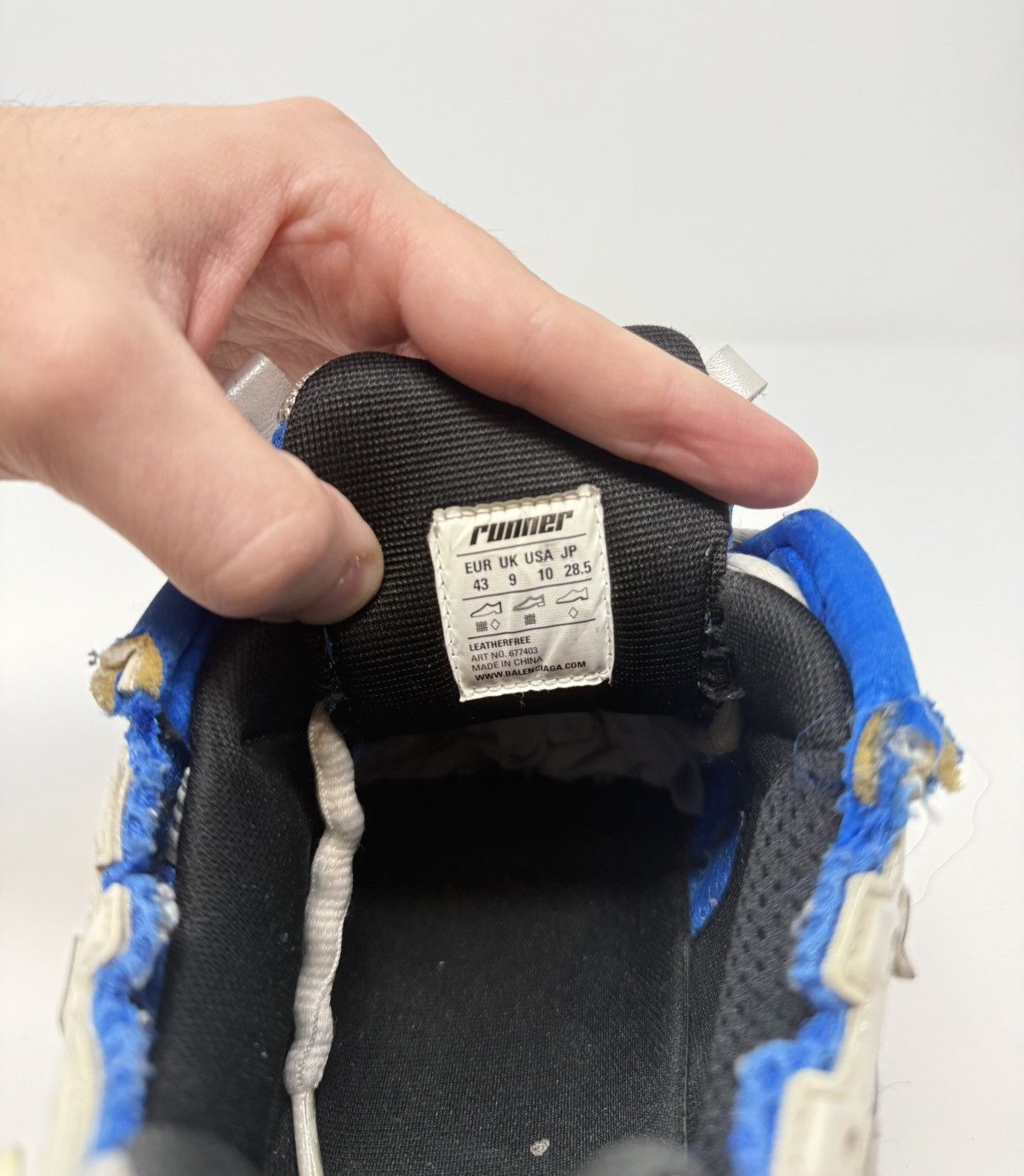 Balenciaga Balenciaga Runner Sneaker Blue/White Size US 10 / EU 43 - 8 Thumbnail