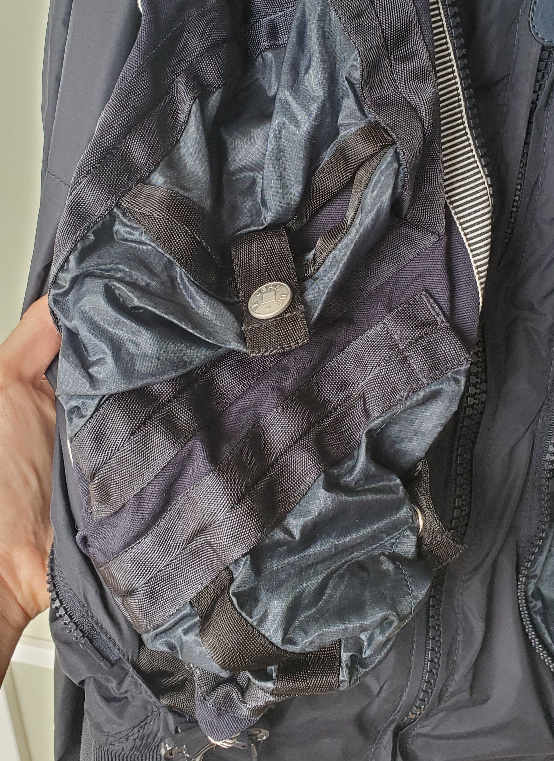 Marithe + Francois Girbaud WearABag Convertible Cargo Jacket Size US M / EU 48-50 / 2 - 7 Thumbnail