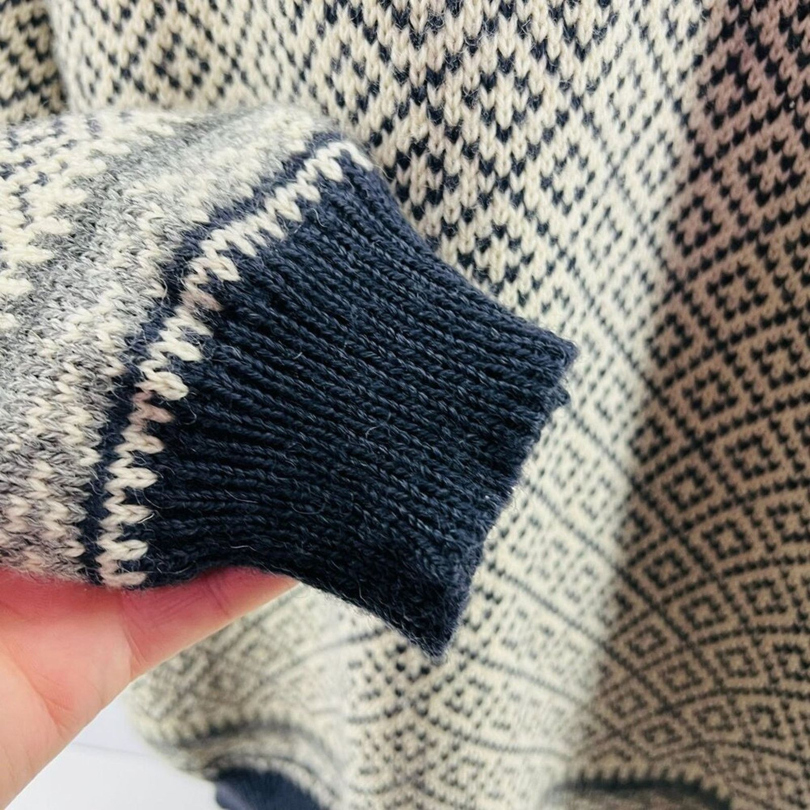 Vintage Norwear 100% Wool 1/4 Zip Sweater Nordic Pullover Large Size US L / EU 52-54 / 3 - 3 Thumbnail