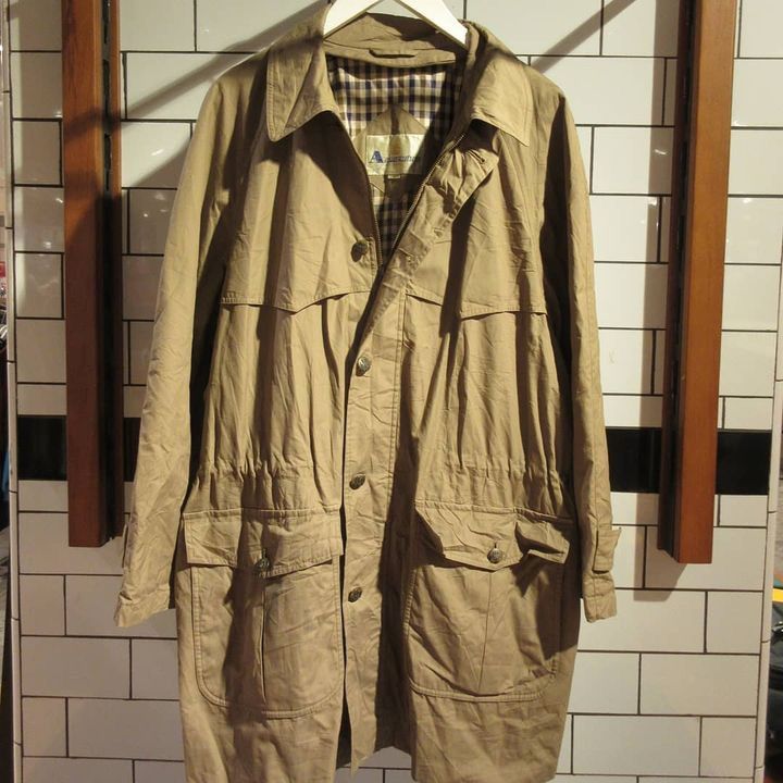 Aquascutum × Vintage Aquascutum Of London Trenchcoat Aquascutum men's beige Size US L / EU 52-54 / 3 - 3 Thumbnail