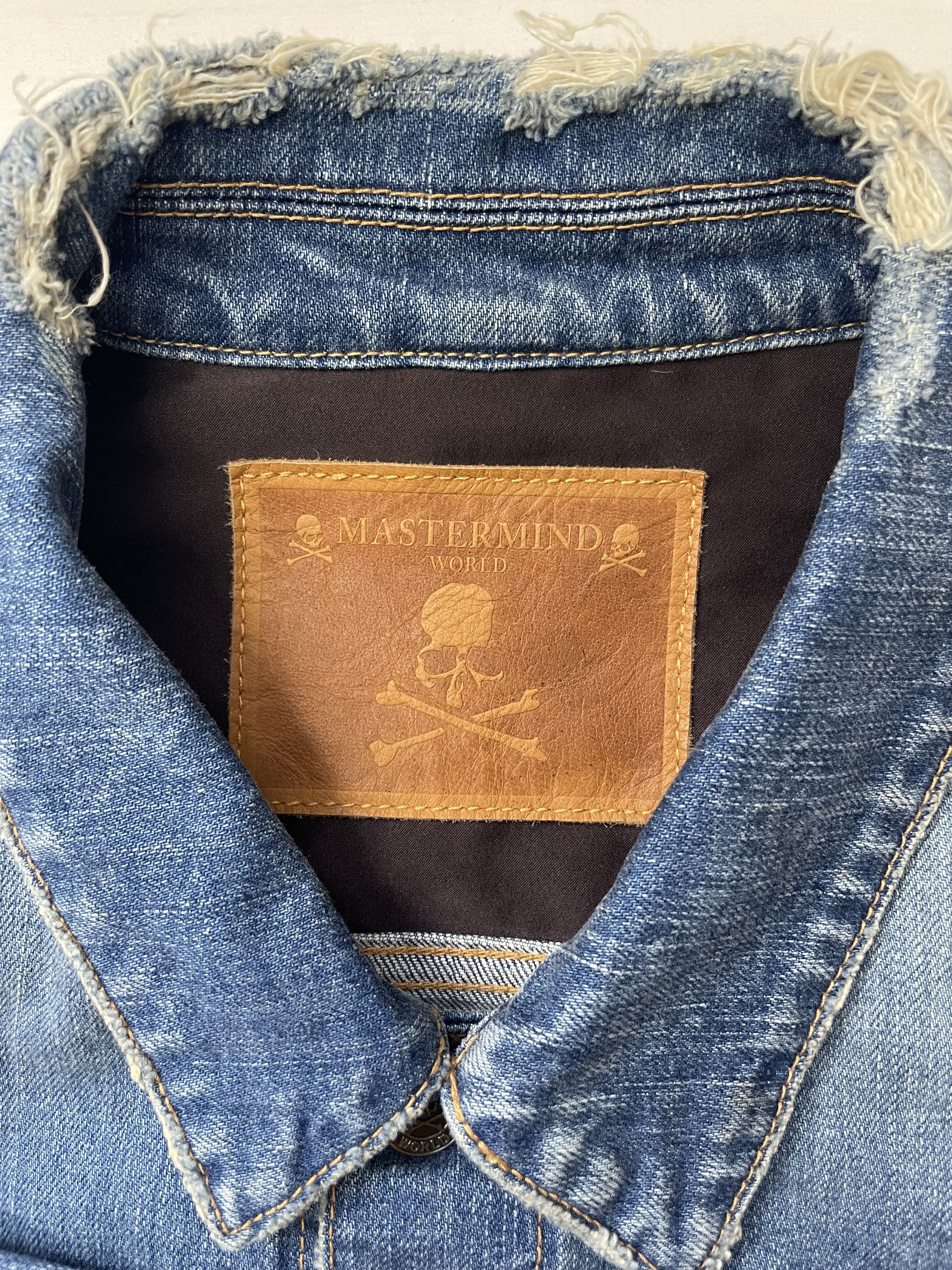 Mastermind Japan Mastermind Japan Skull Logo Denim Jacket Size US L / EU 52-54 / 3 - 7 Thumbnail