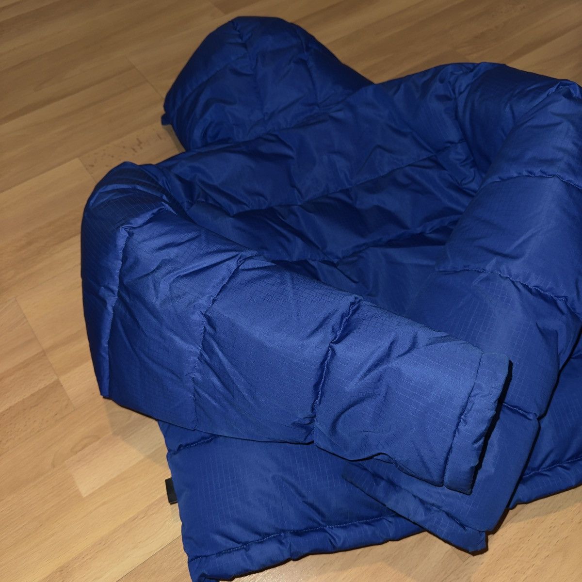 Balenciaga Balenciaga Blue Puffer Jacket with Hood Size US M / EU 48-50 / 2 - 14 Thumbnail