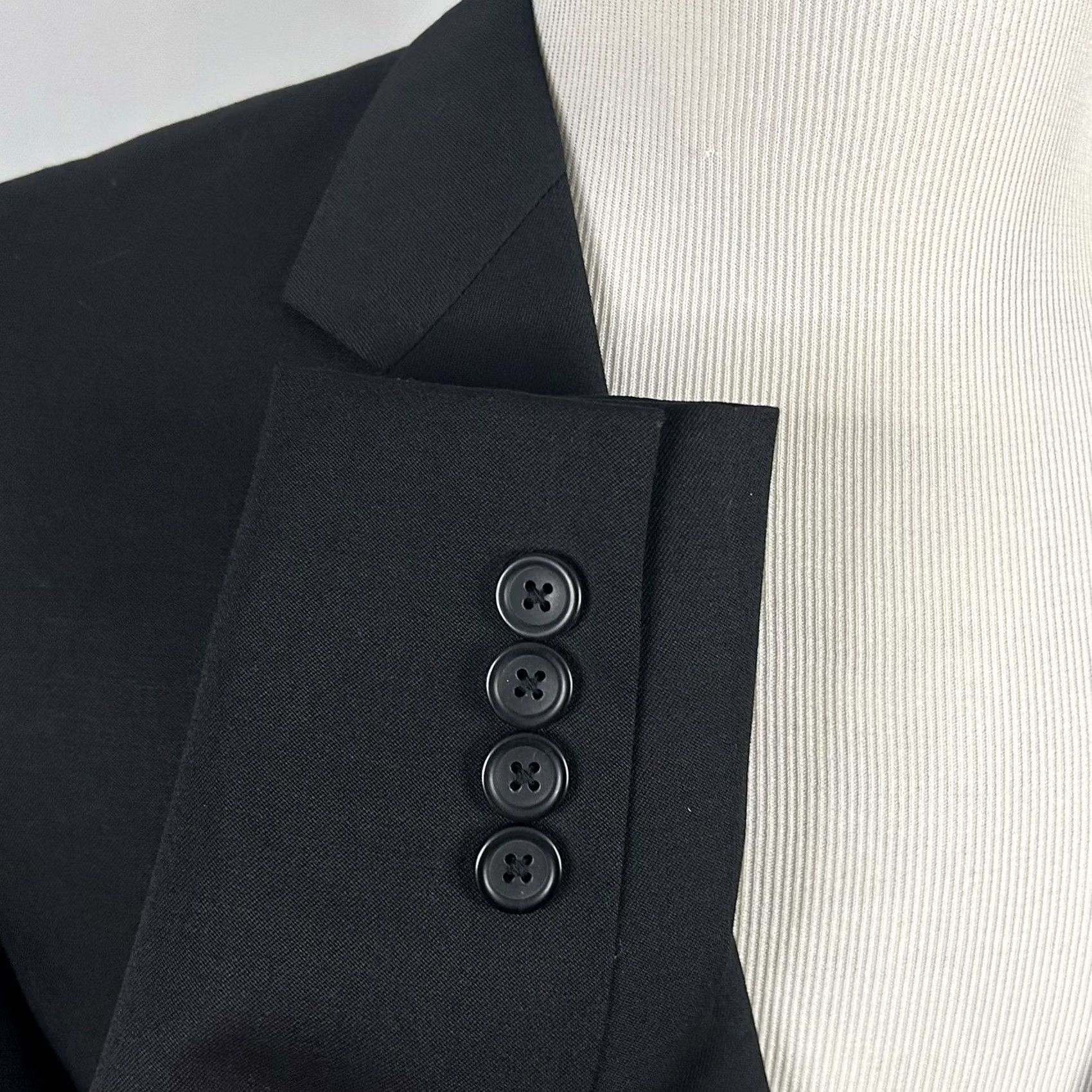 Pronto Uomo Pronto Uomo Sport Coat 44S Wool All Black 2-Button Lined Double-Vented Men Jacket Single-Breasted Notch Lapel Wool 100% Formal Lightweight Size US S / EU 44-46 / 1 - 5 Thumbnail