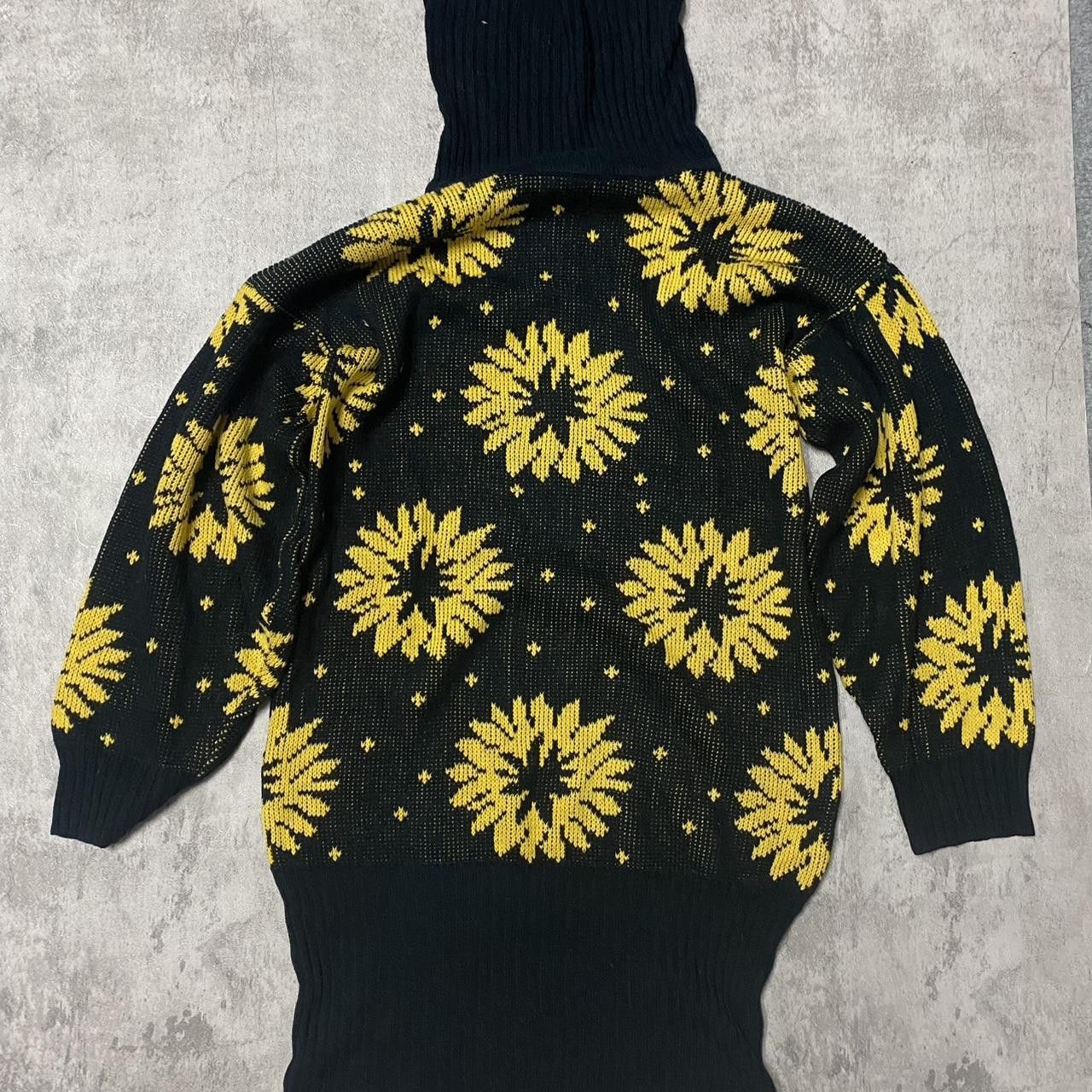 Other Black and yellow vintage 70s knit sweater knitwear Size M / US 6-8 / IT 42-44 - 1 Thumbnail