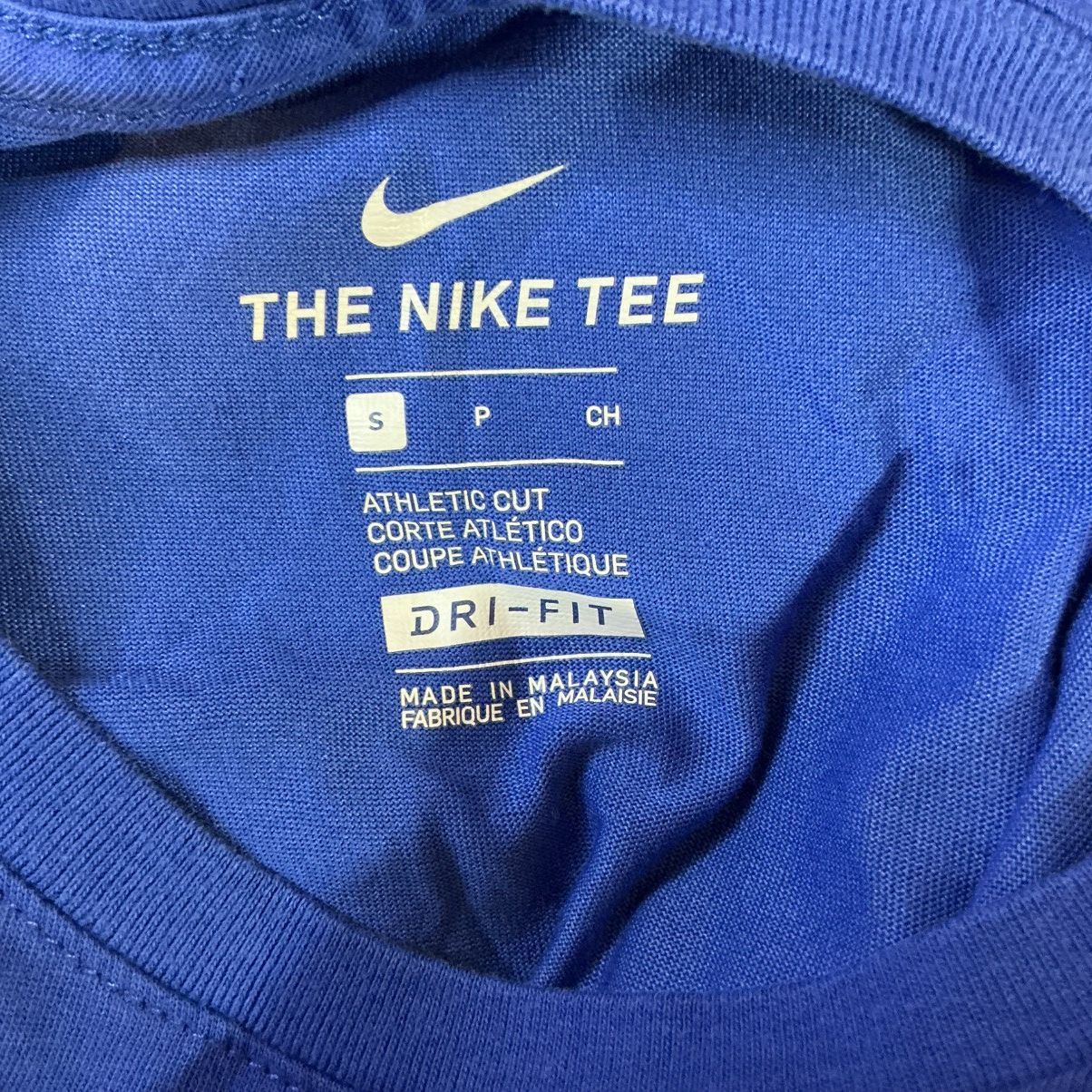 Nike Nike Men's Small Short Sleeve Blue Tee dri-fit Size US S / EU 44-46 / 1 - 5 Thumbnail