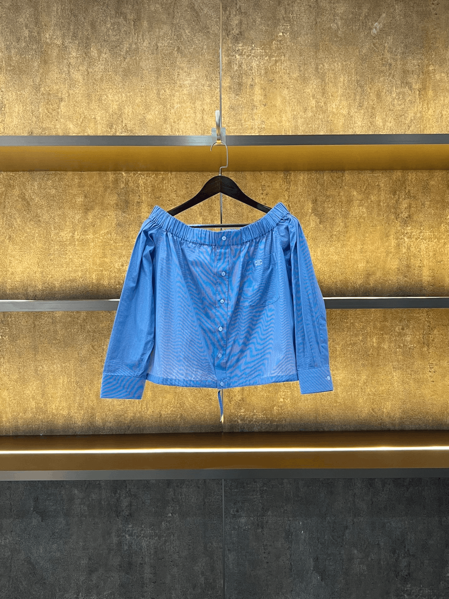 Celine Celine Off-shoulder Shirt Size XXS / US 00 / IT 34 - 1 Thumbnail