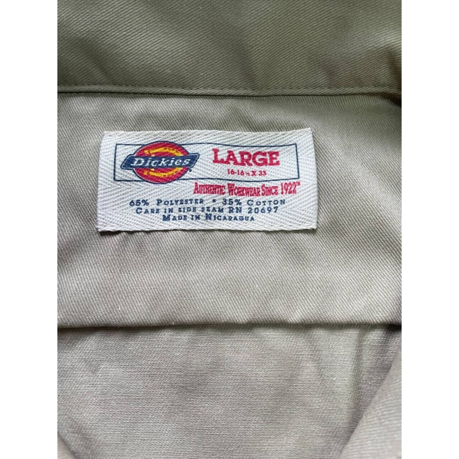 Dickies Vintage Dickies Khaki Work Shirt Environmental Ranger Size L Size US L / EU 52-54 / 3 - 6 Thumbnail