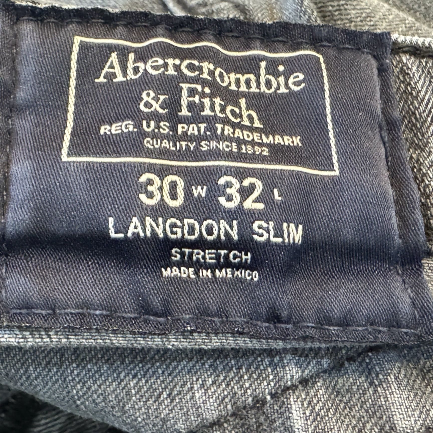 Abercrombie & Fitch Abercrombie & Fitch Langdon Slim Jeans Mens Size 30 x 32 Dark Gray Cotton Blend Denim Slim Jeans Mens Regular 30 Inseam 32 Gray Size US 30 / EU 46 - 6 Thumbnail