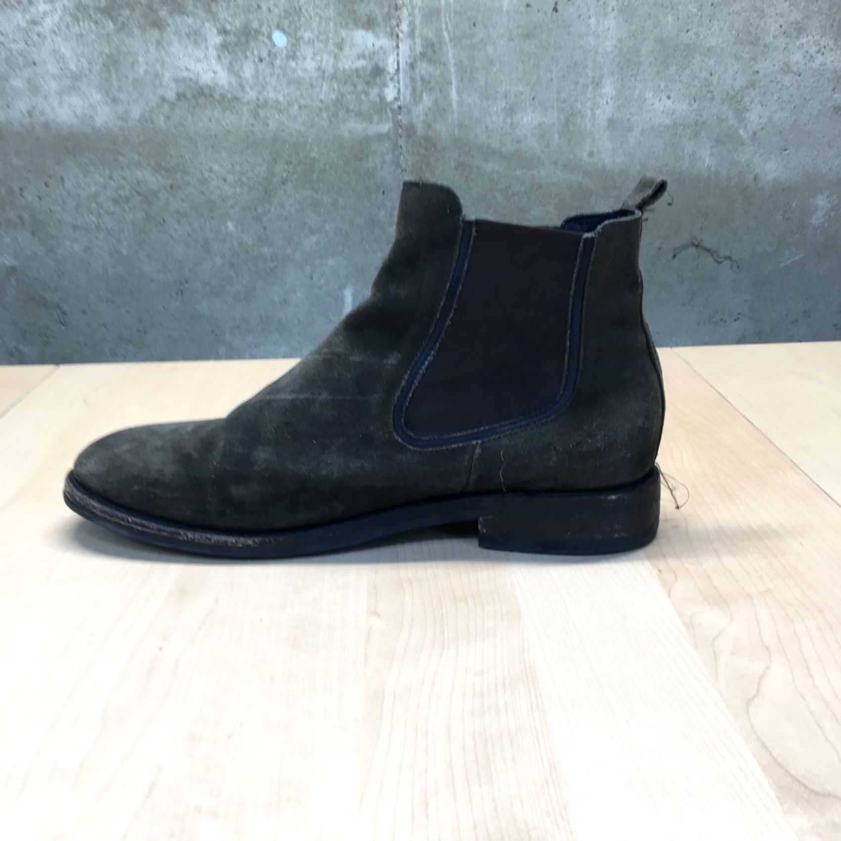 Thursday Boot Company Thursday Everyday Chelsea Boots Mens 12.5 Brown Suede Leather Classy Slip On Chelsea Mens 12.5 Brown Leather Boots Size US 13 / EU 46 - 7 Thumbnail