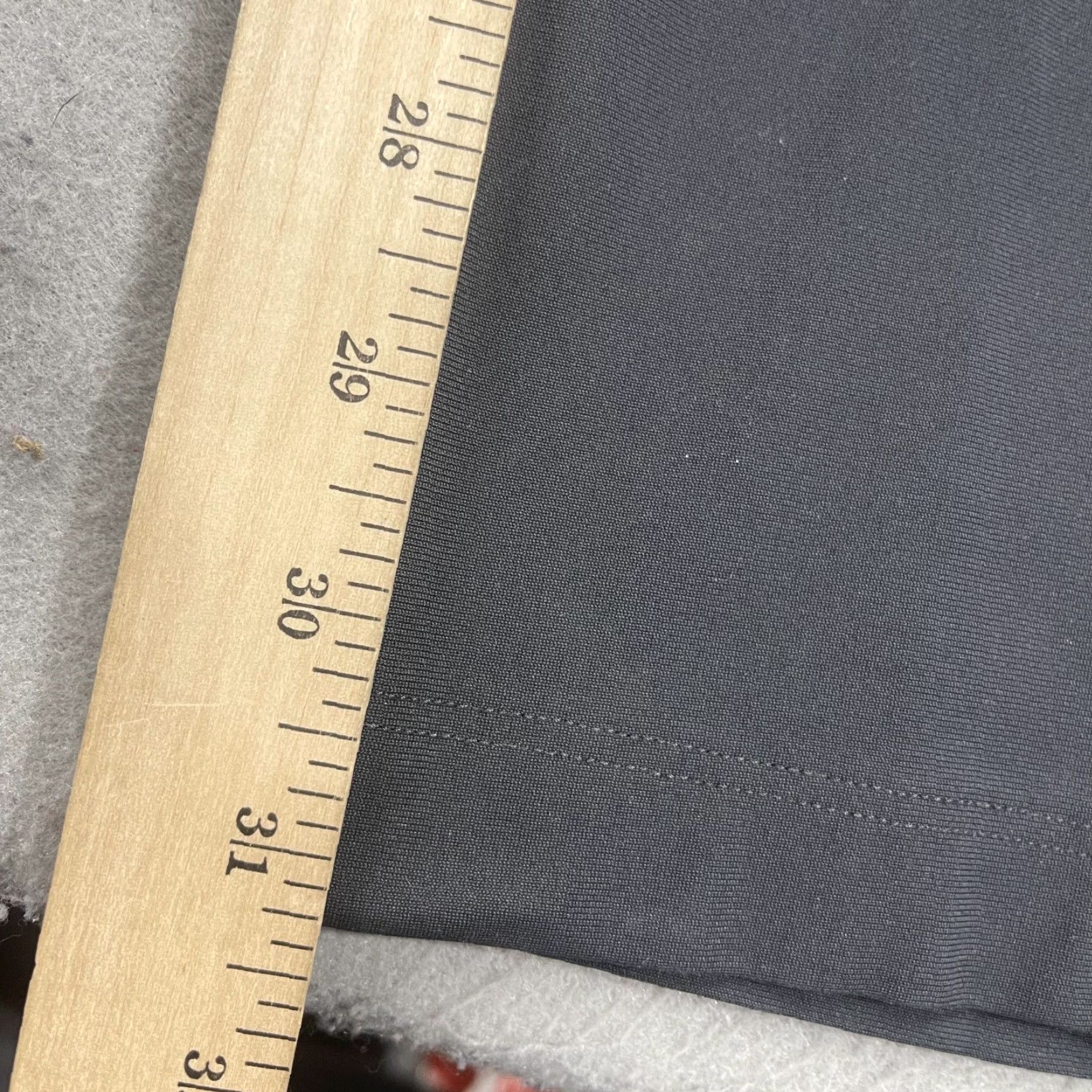 Lululemon Lululemon Pants Mens 33x31 Gray Commission Chino Slim Fit Warpstreme LM5439S Casual Pants Mens 33 Slim Leg GA Size US 33 - 8 Thumbnail