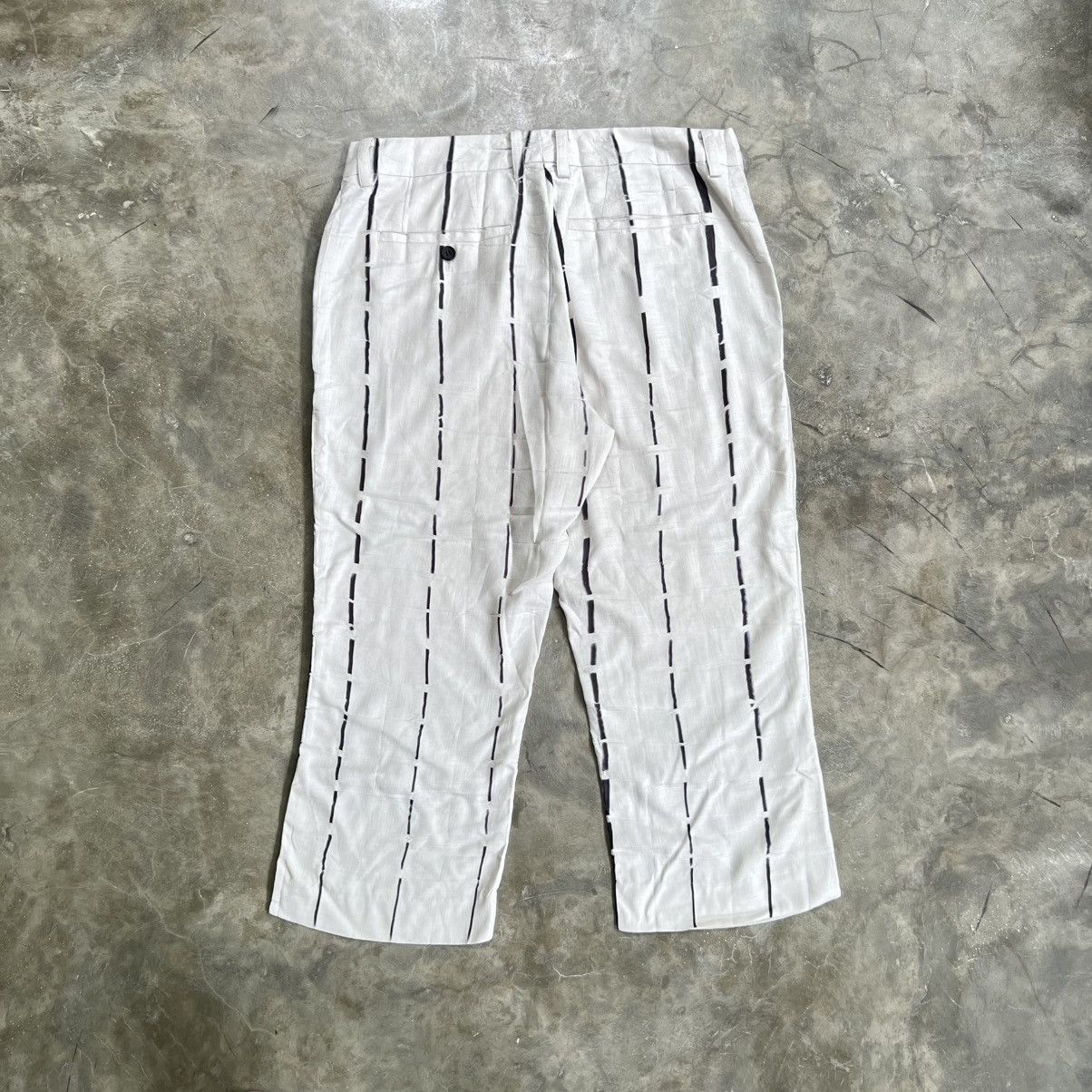 Issey Miyake 1990s Issey Miyake Vertical Stripe Linen Cropped Pants Size US 33 - 2 Thumbnail